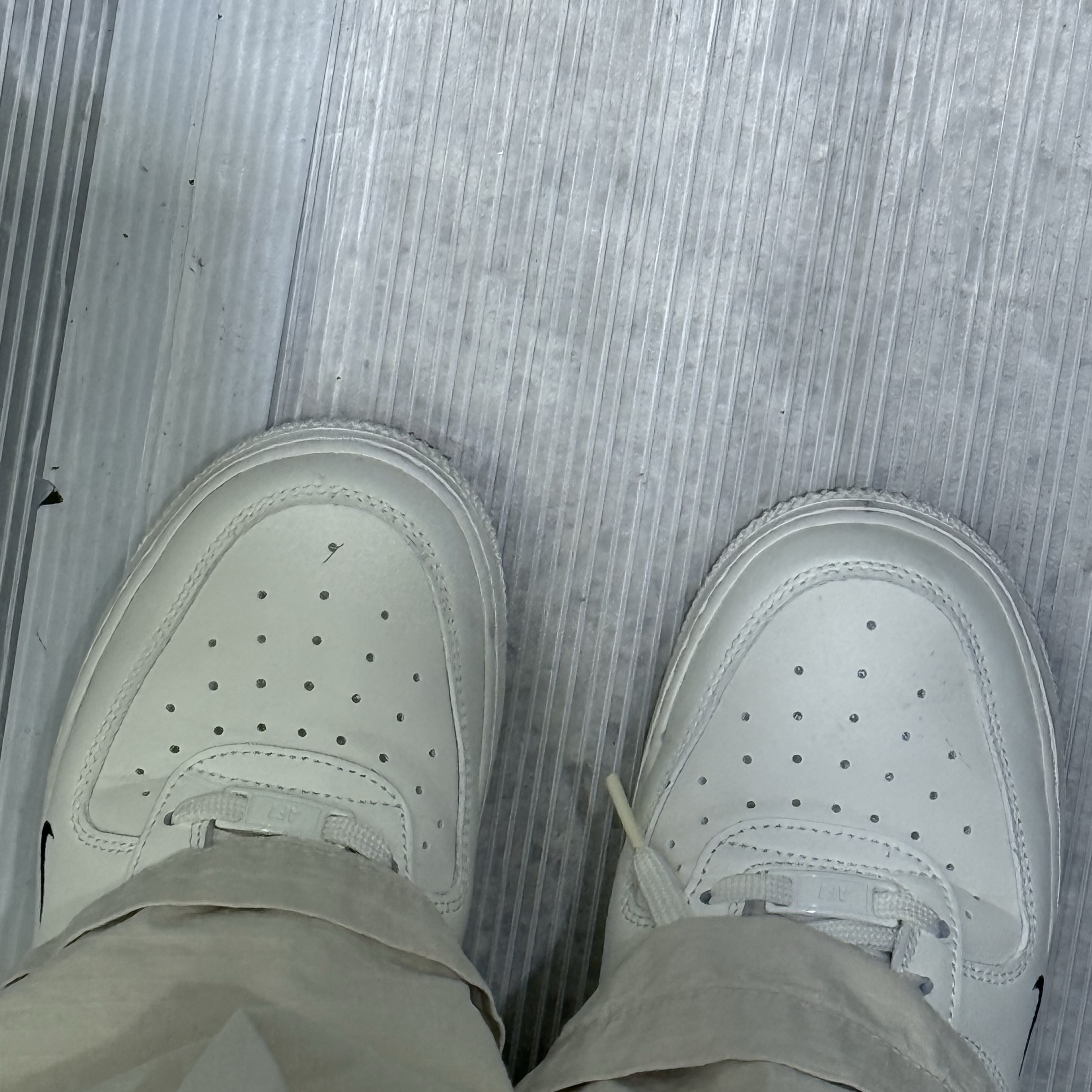 (W) Nike Air Force 1 '07 Essential TRK3 Sail 착용 스타일 - 2