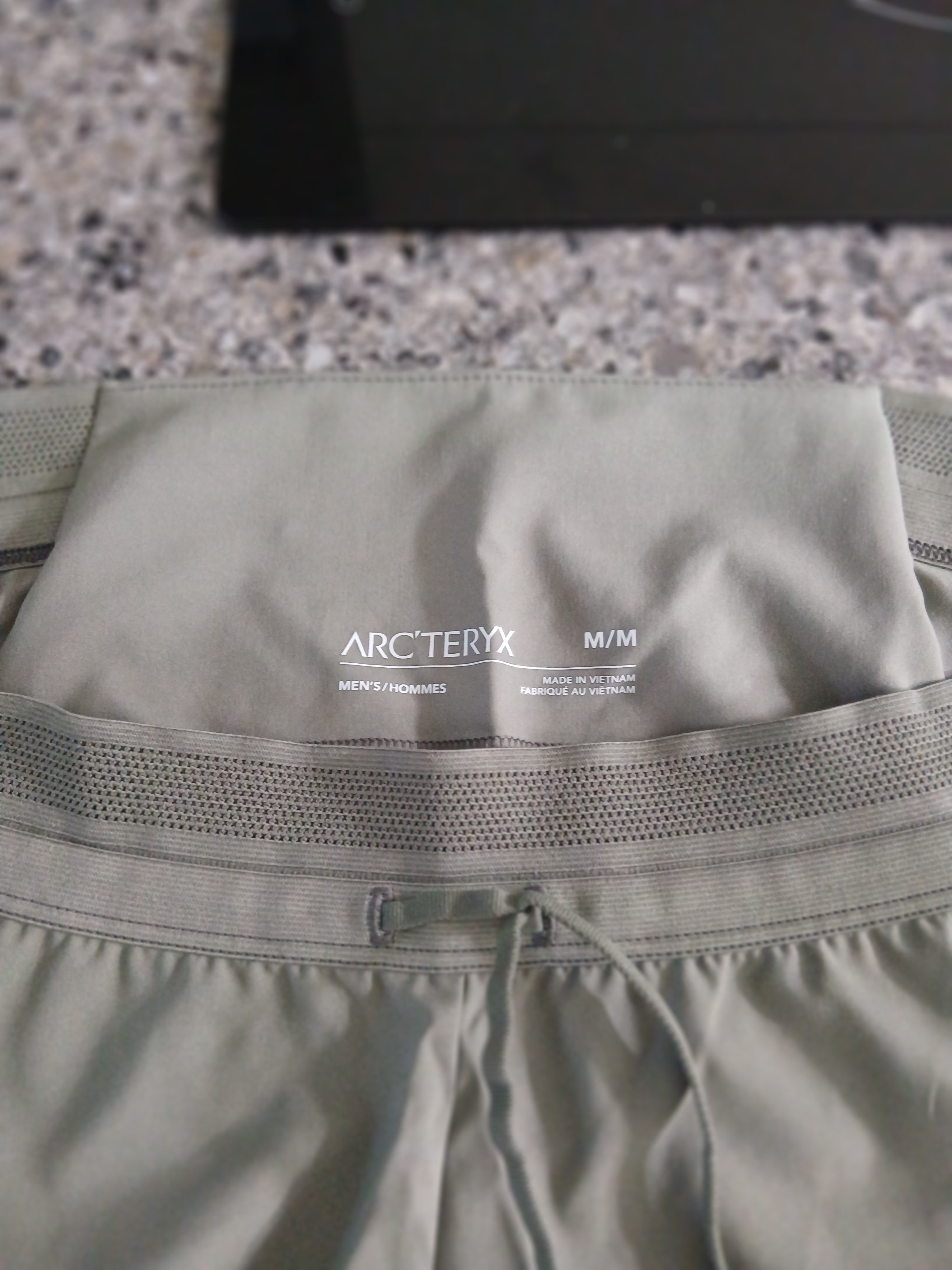 Arc'teryx Norvan Shorts 5 Inch Black, Arc'teryx Norvan Shorts 5 Inch Verve 착용 스타일 - 5