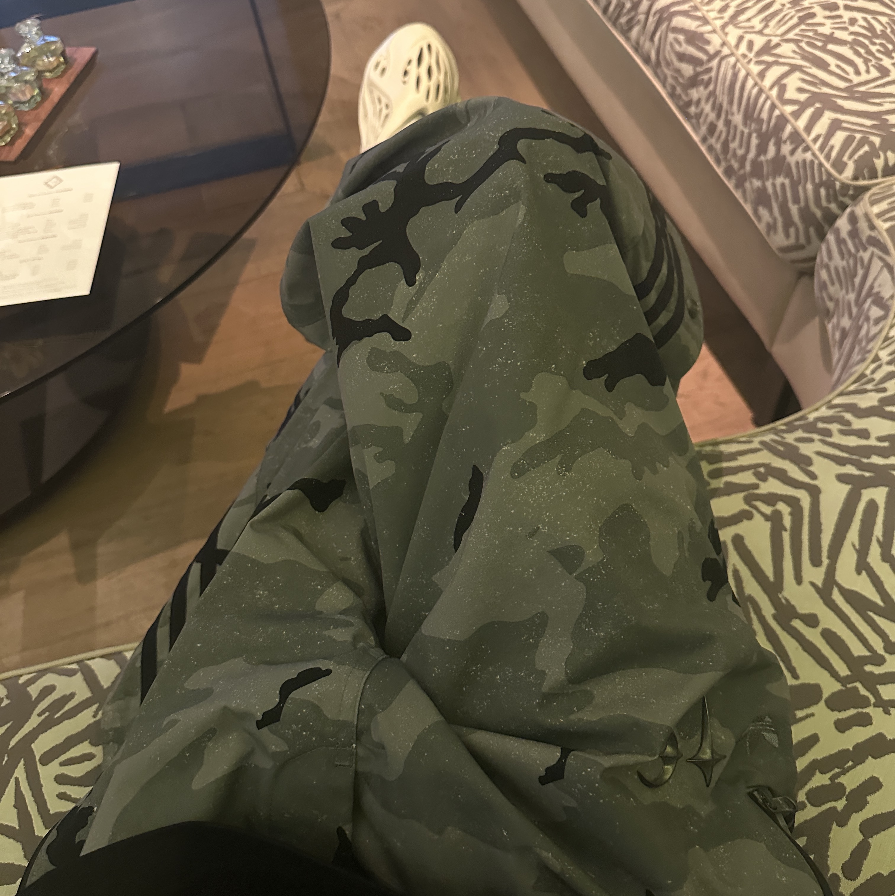 Adidas x Thug Club Track Pant Black Cream White - KR Sizing, Adidas Yeezy Foam RNNR Sand 착용 스타일