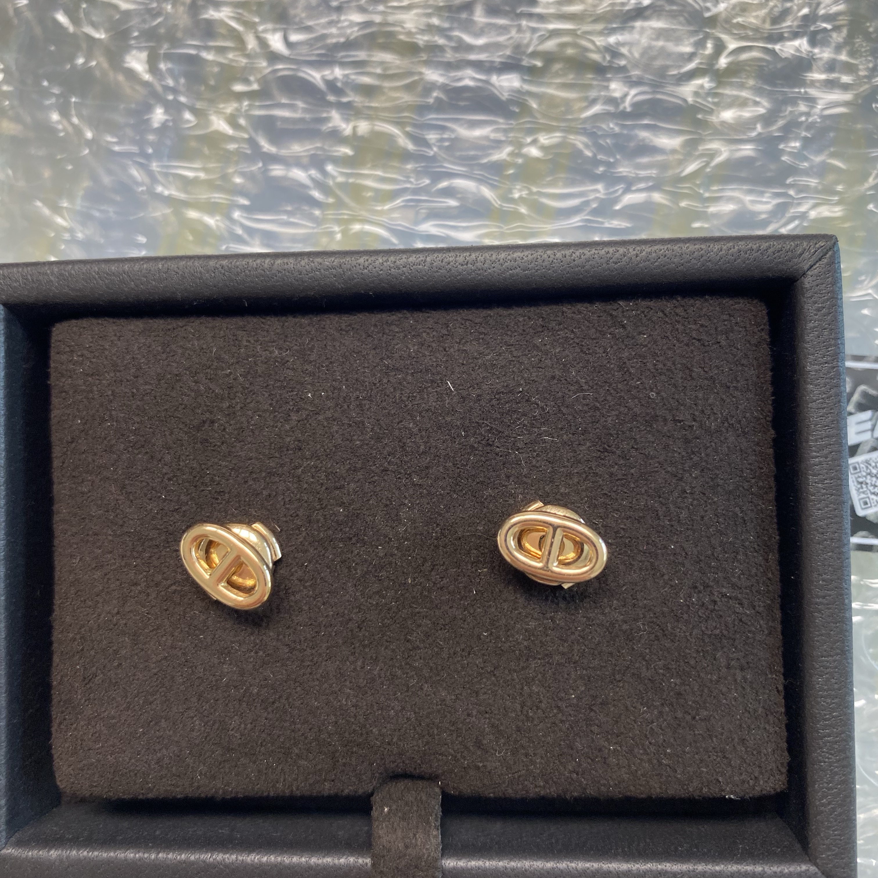(W) Hermes Very Small Farandole Earrings Rose Gold 착용 스타일