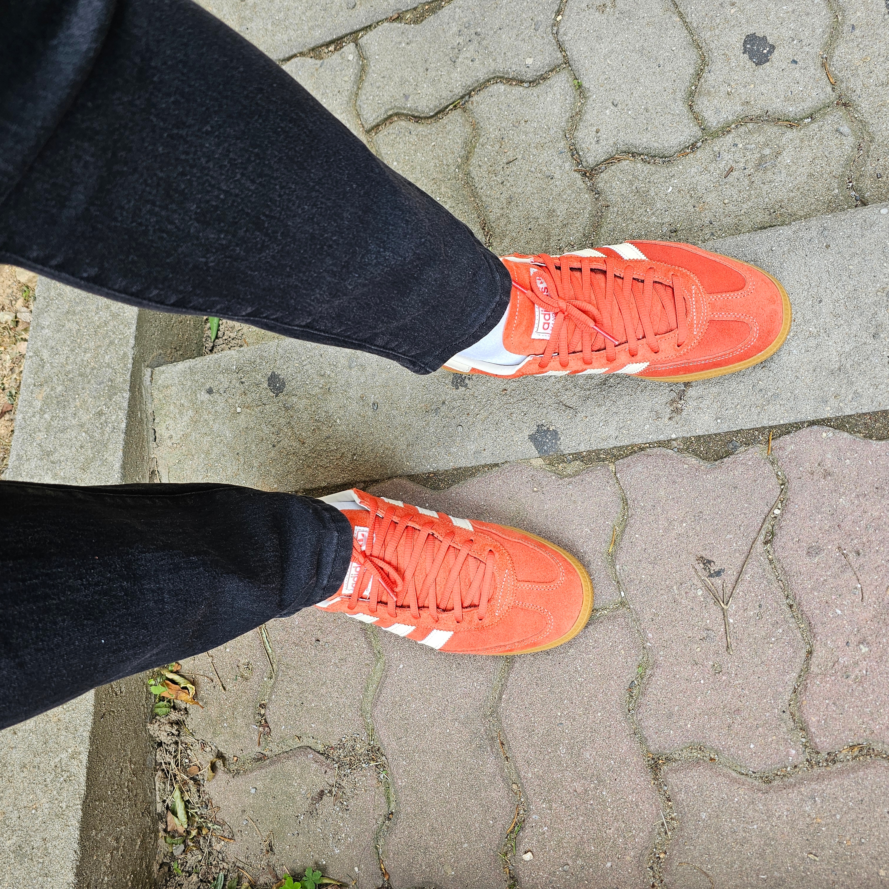 Adidas Spezial Handball Preloved Red Gum 착용 스타일