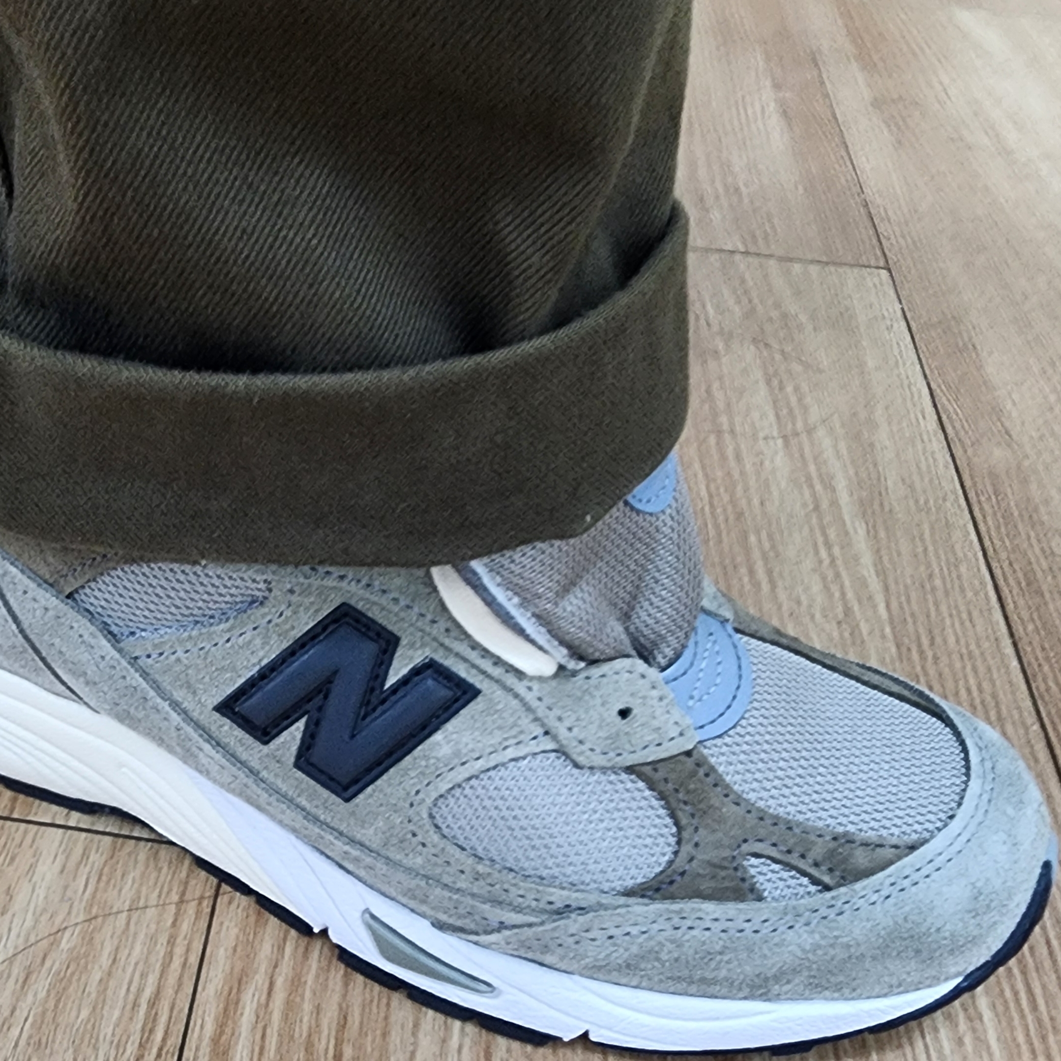 New Balance x JJJJound 991 Made in UK Grey 착용 스타일
