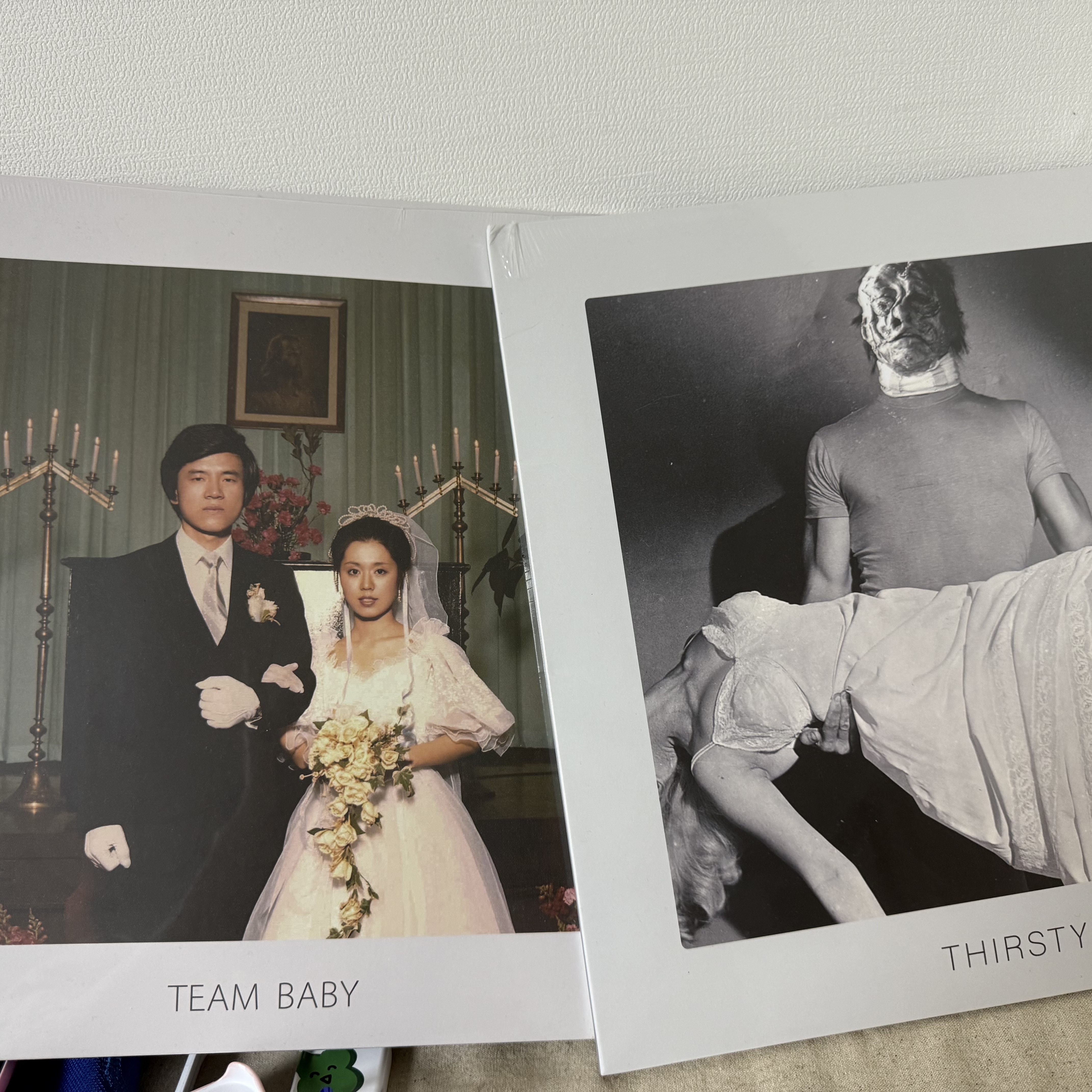 The Black Skirts 3rd Album Part 2 Thirsty Marble Smoke Translucent 착용 스타일