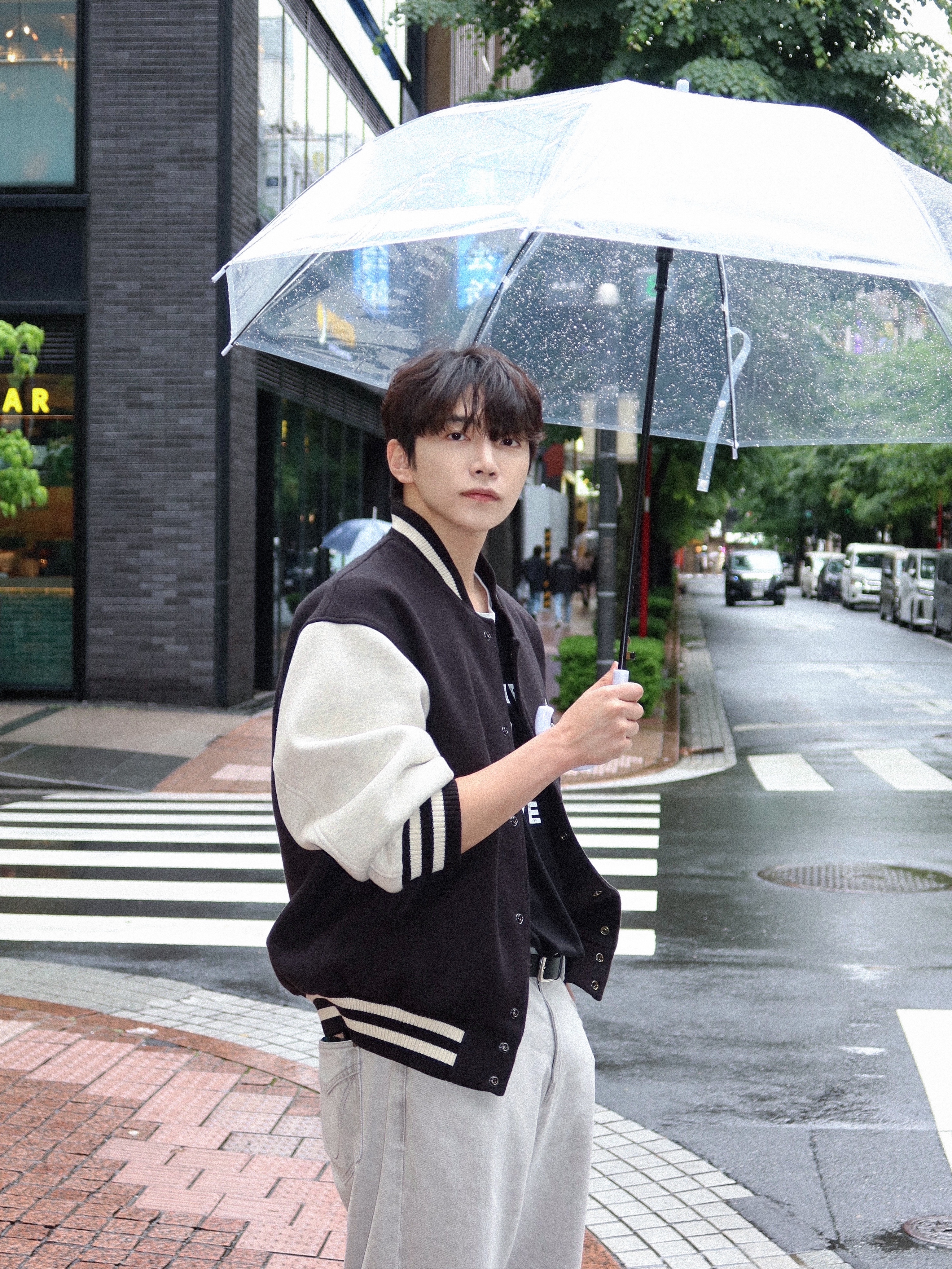IAB Studio Stadium Jacket Black Ivory 착용 스타일 - 2