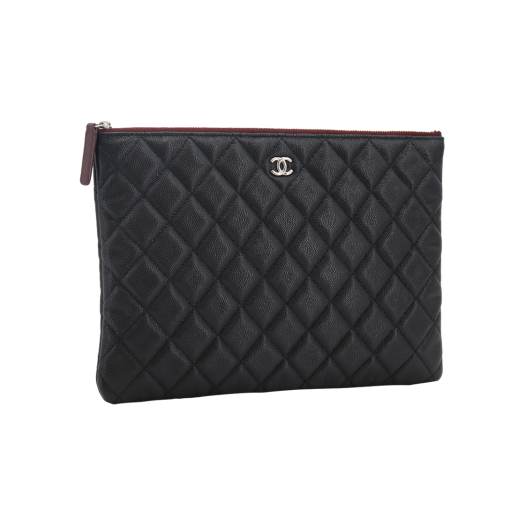 IT2D2OASVUKS Chanel Classic Clutch
