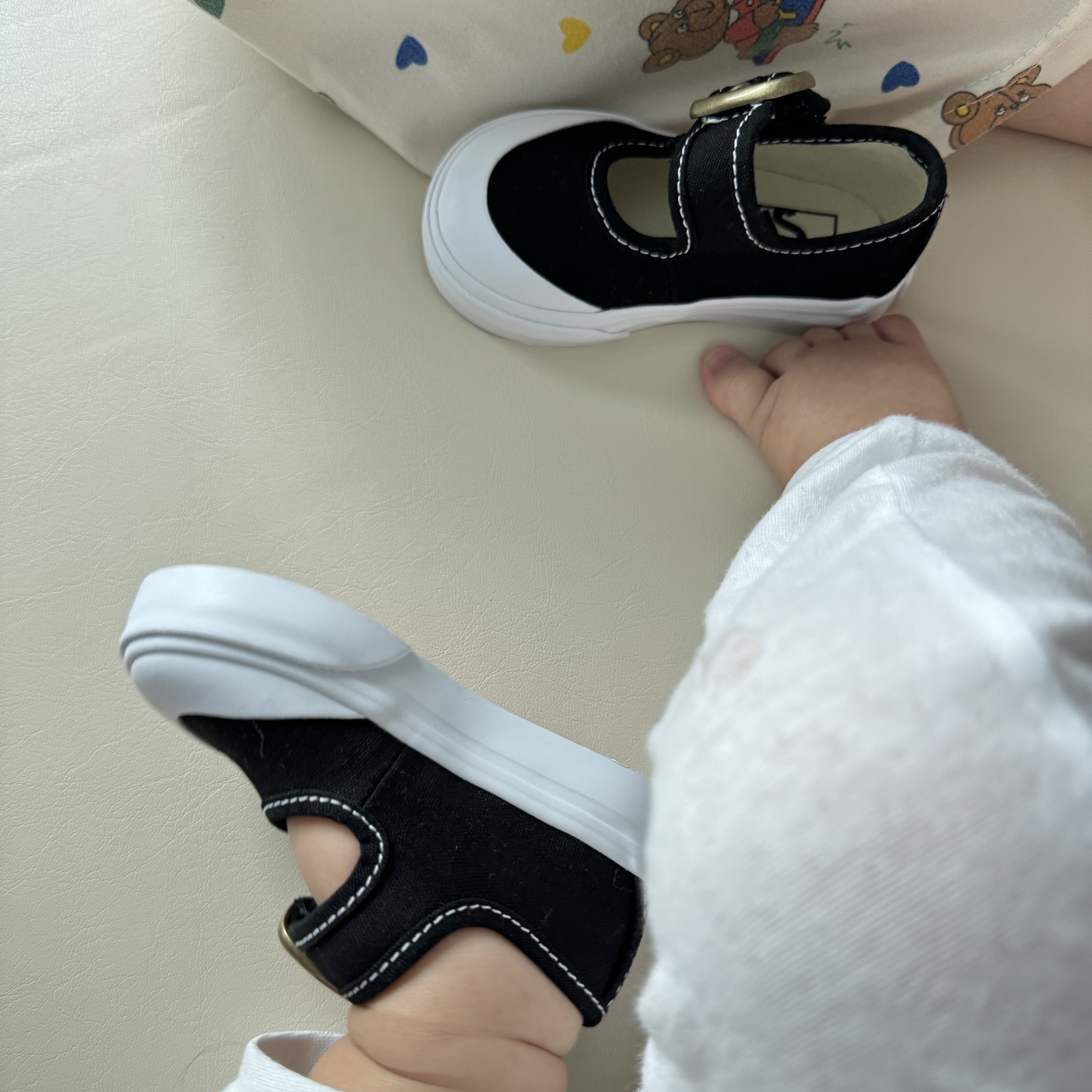 (TD) Vans Mary Jane Black 착용 스타일 - 2