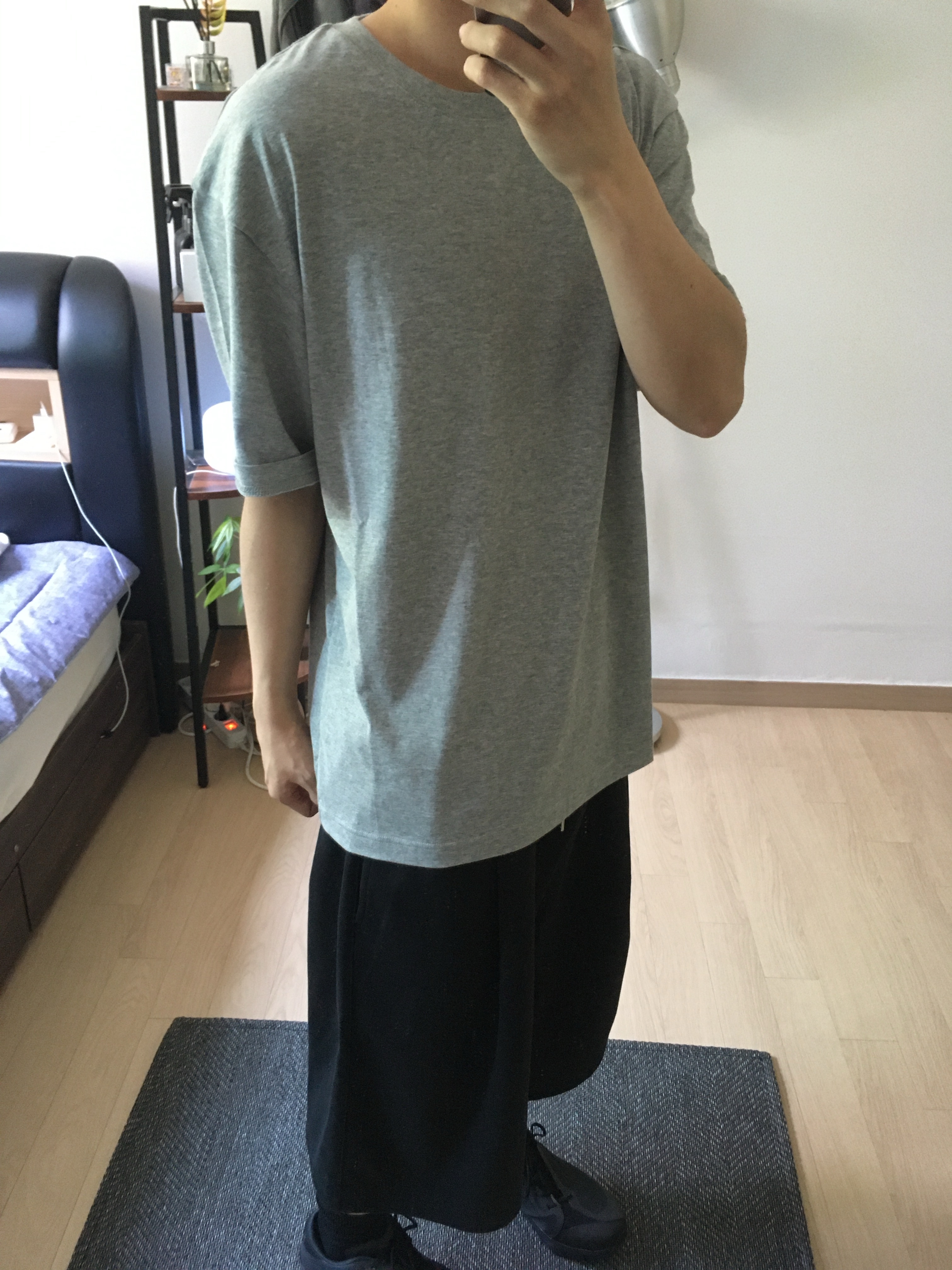 Sansan Gear Organ System T-Shirt Red Bean, On Running x Post Archive Faction (Paf) Cloudventure Peak All Black 착용 스타일 - 4