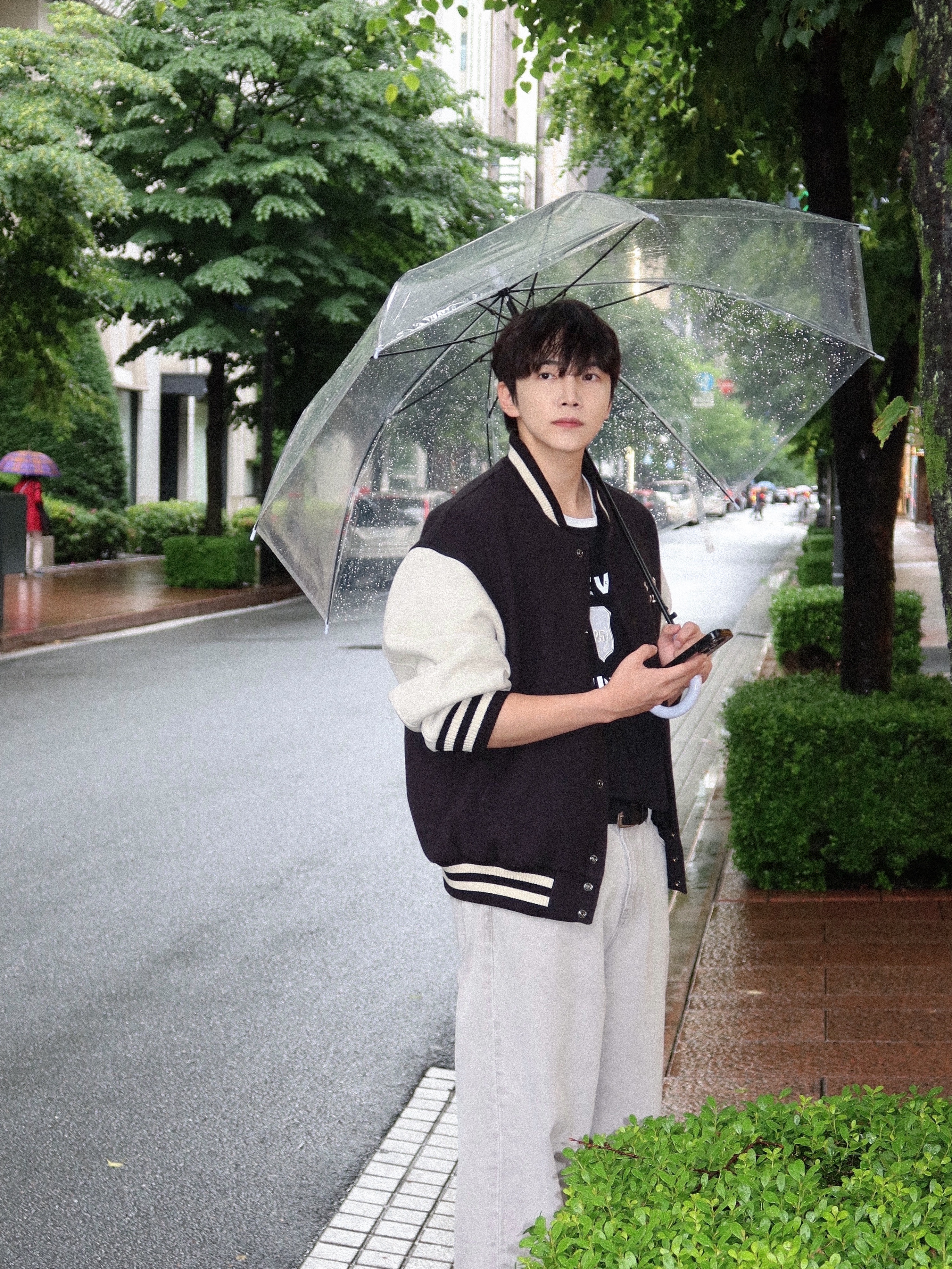 IAB Studio Stadium Jacket Black Ivory 착용 스타일 - 4