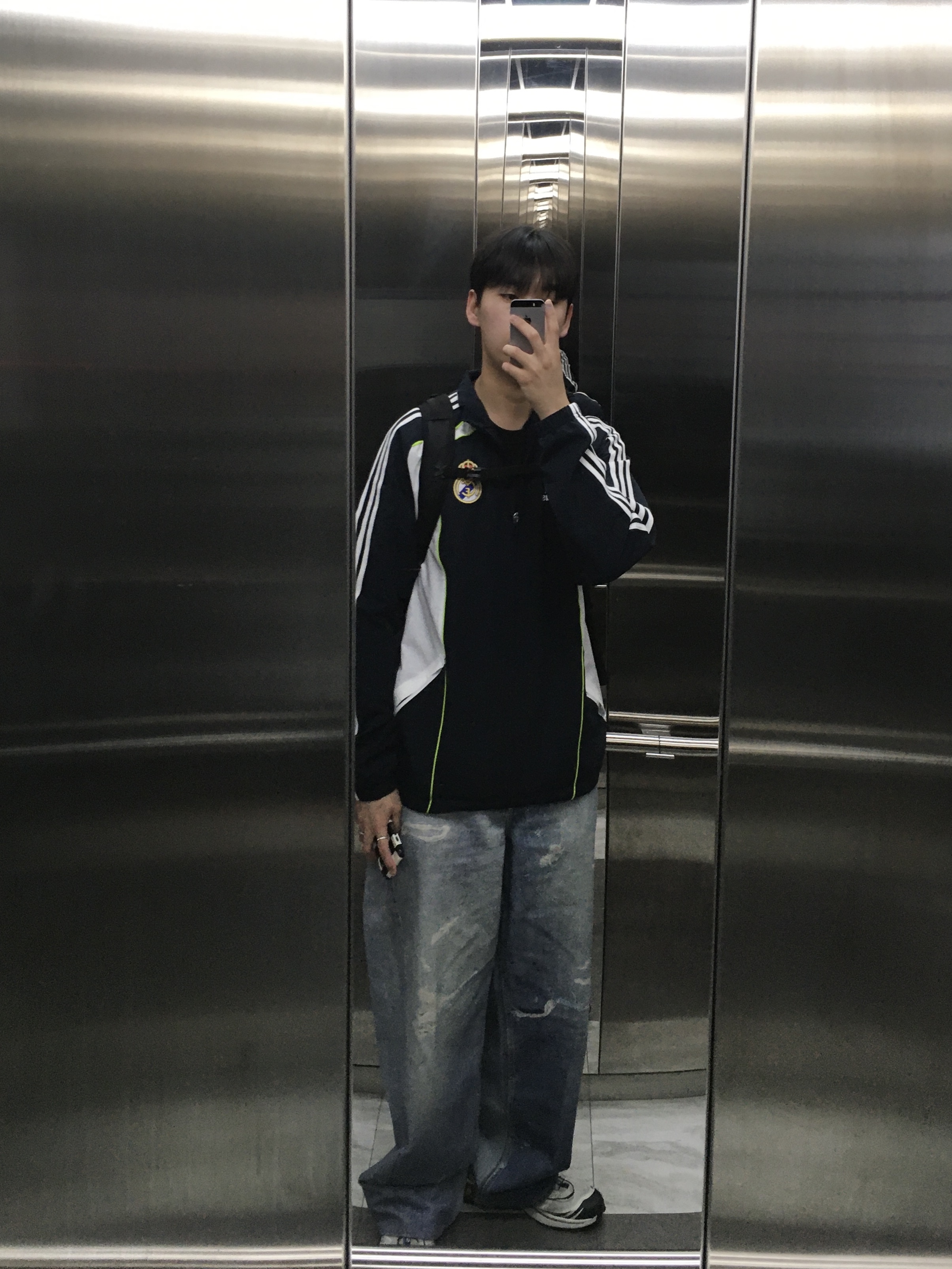 Dickies Loose Fit 13 Inch Flat Front Work Shorts Black, Adidas Gazelle Germany Off White Utility Black 착용 스타일 - 7
