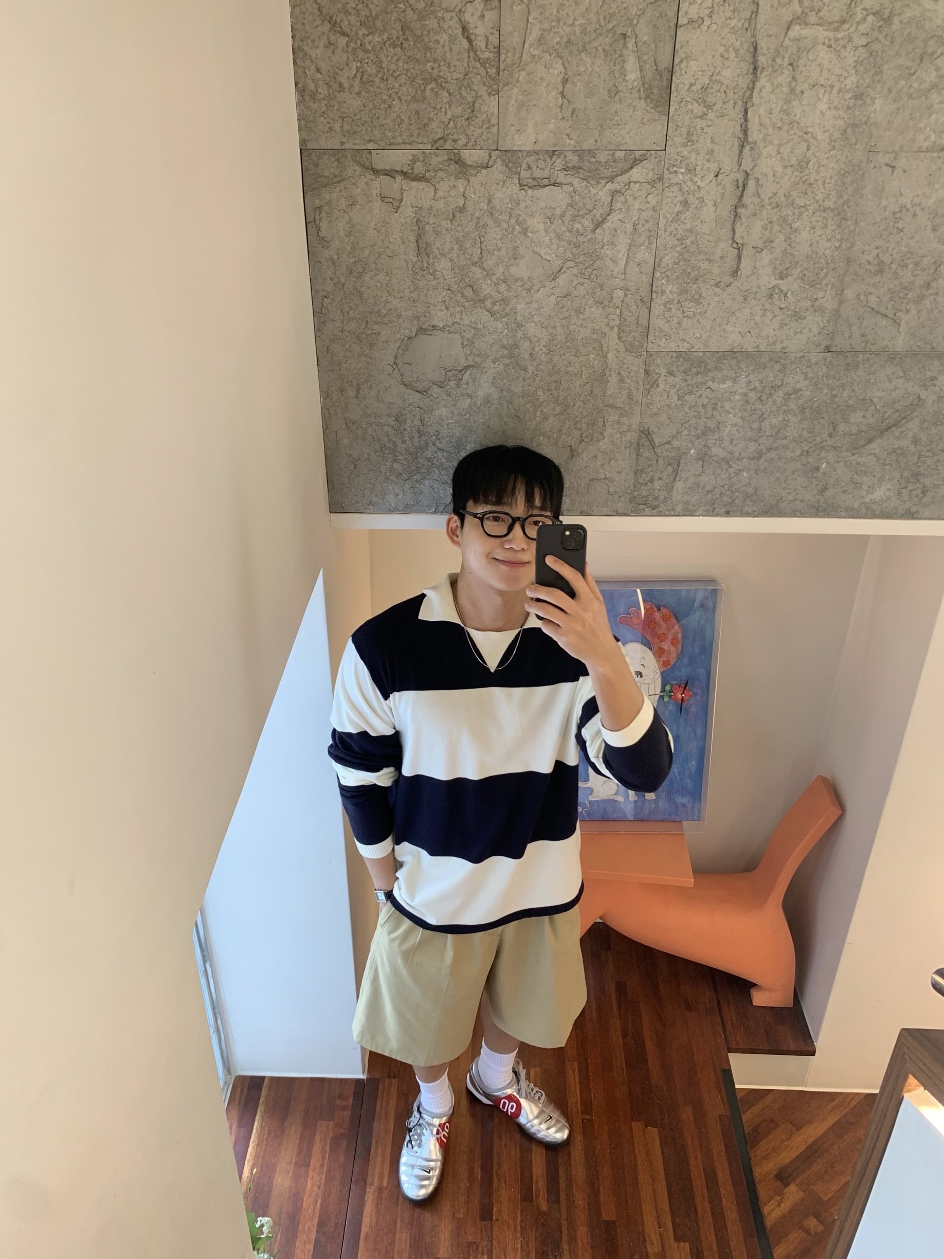 Nike Total 90 III SP Metallic Silver and Black, Casio LTP-V007L-7B1 착용 스타일 - 4