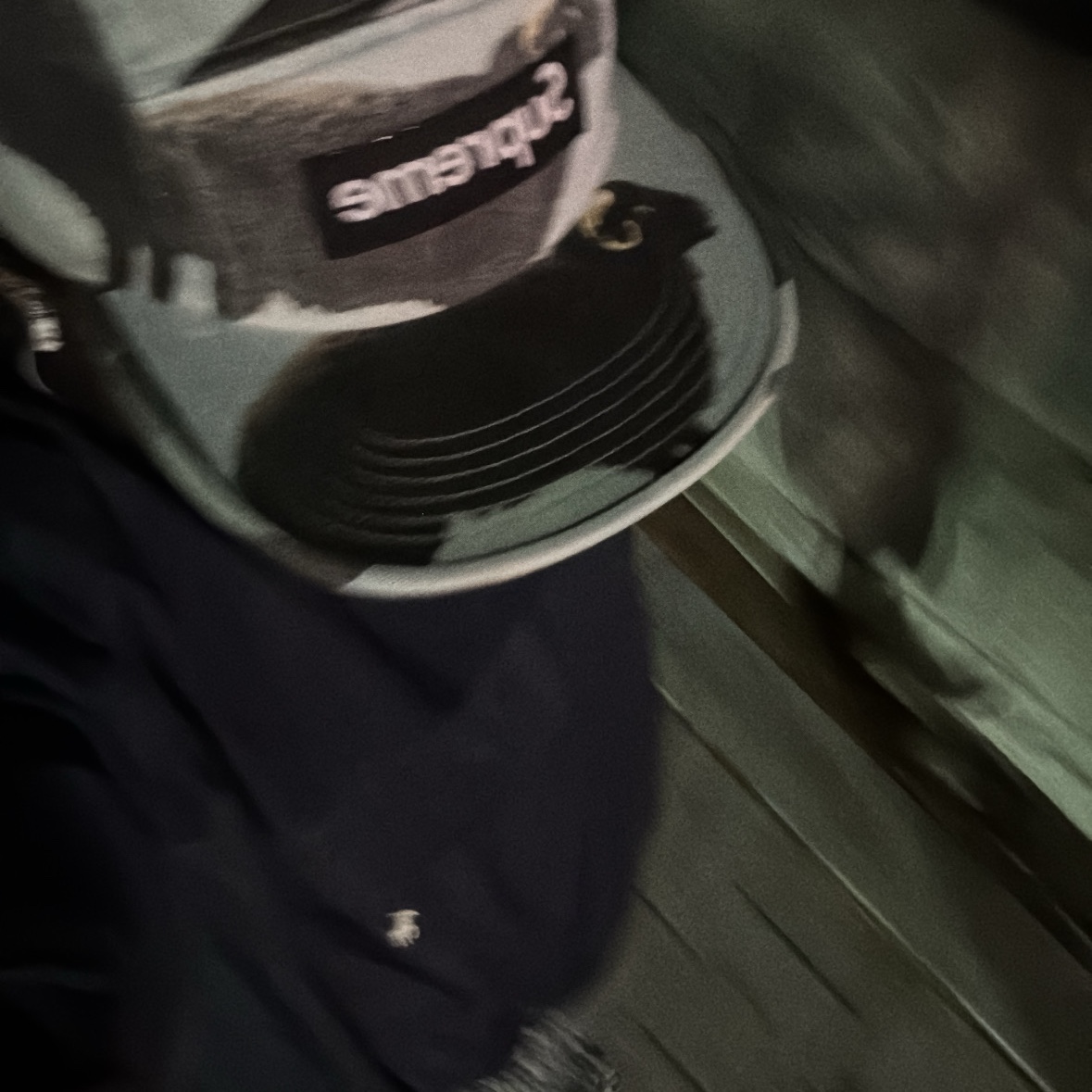 Supreme x Damien Hirst Camp Cap Black - 25SS 착용 스타일 - 2