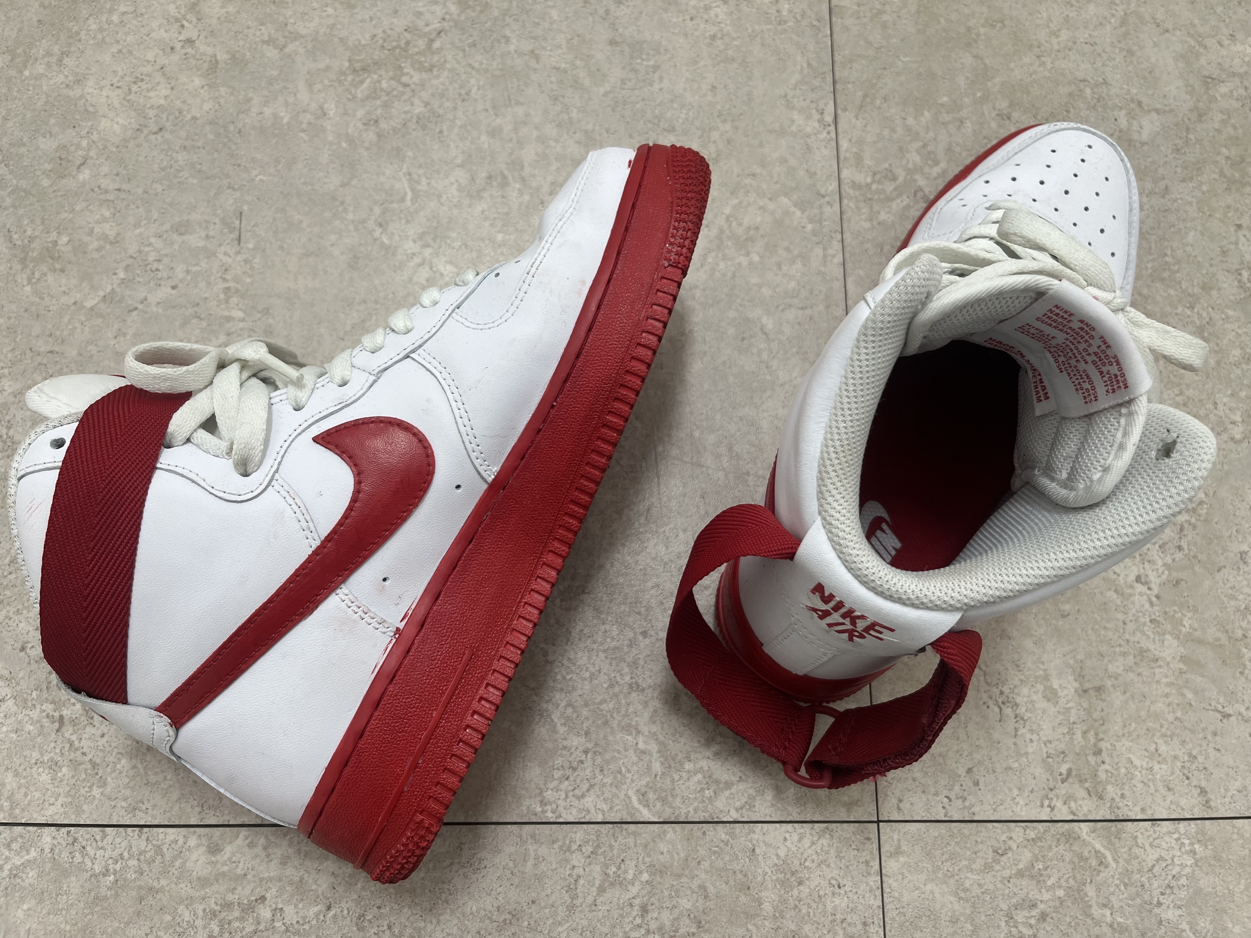 Nike Air Force 1 Low White Red Midsole 착용 스타일 - 2