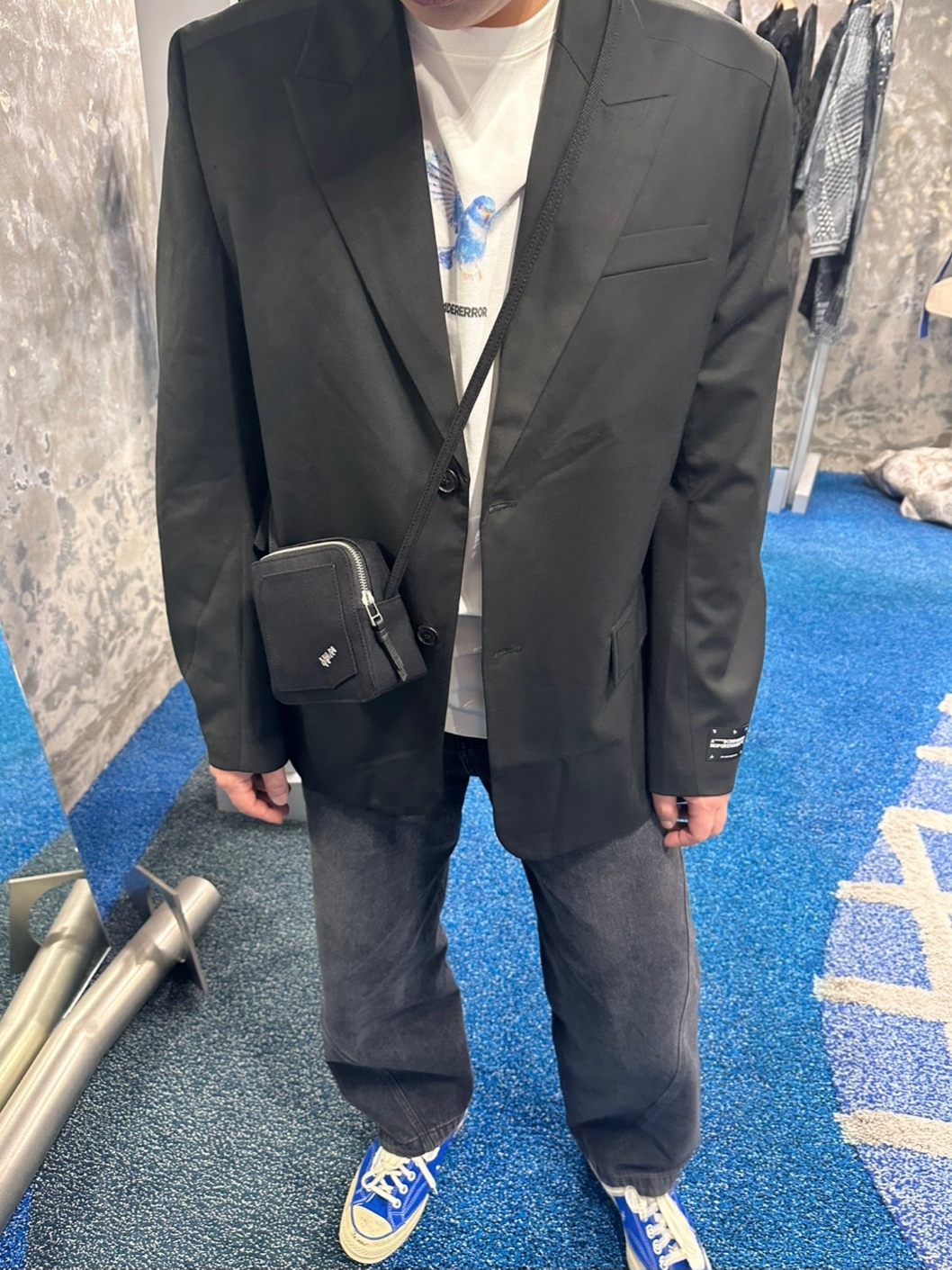 Converse x Ader Error Chuck 70 Ox Imperial Blue, Zara x Ader Error Oversize Blazer Black 착용 스타일 - 2