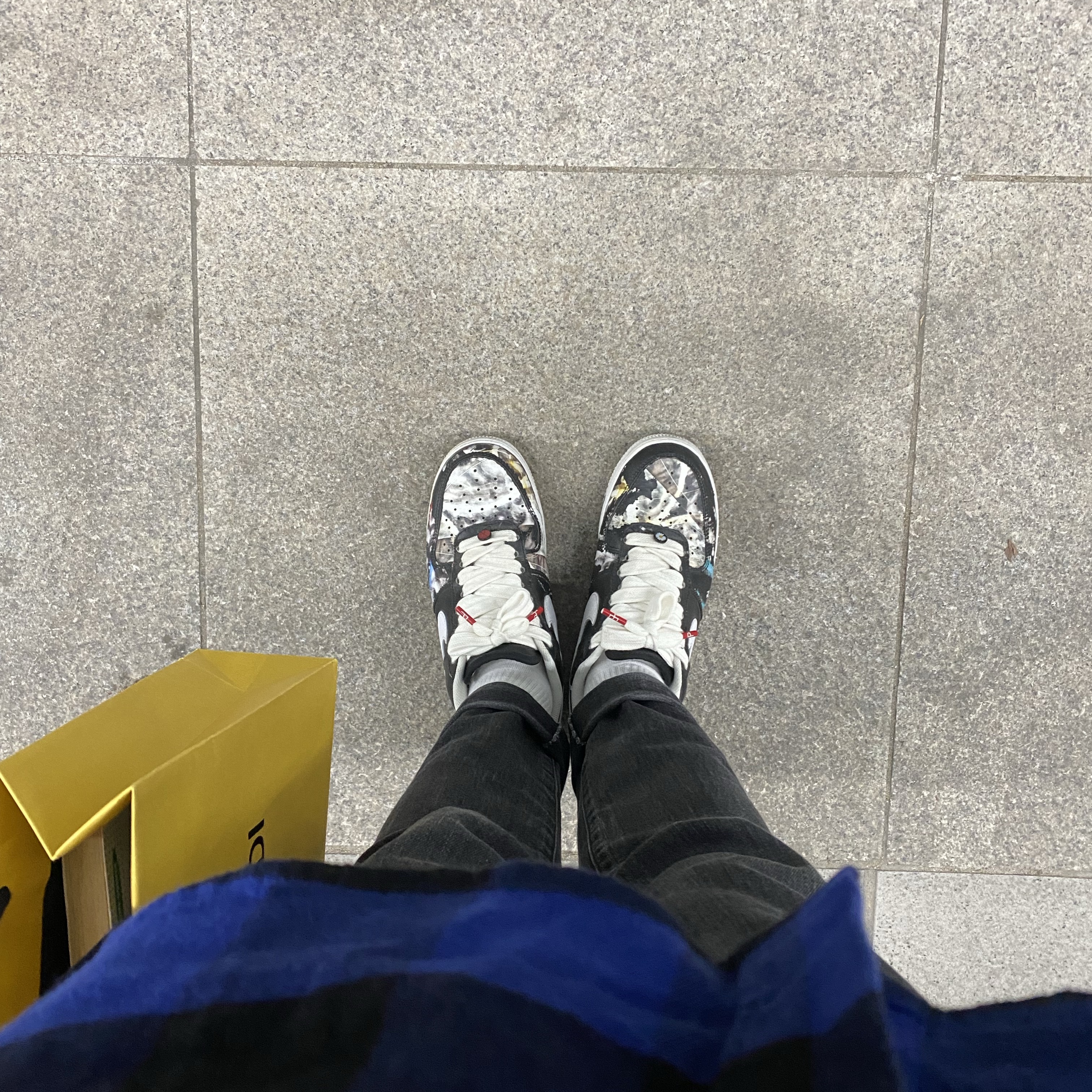 Nike x Peaceminusone Air Force 1 Low Para-Noise 착용 스타일