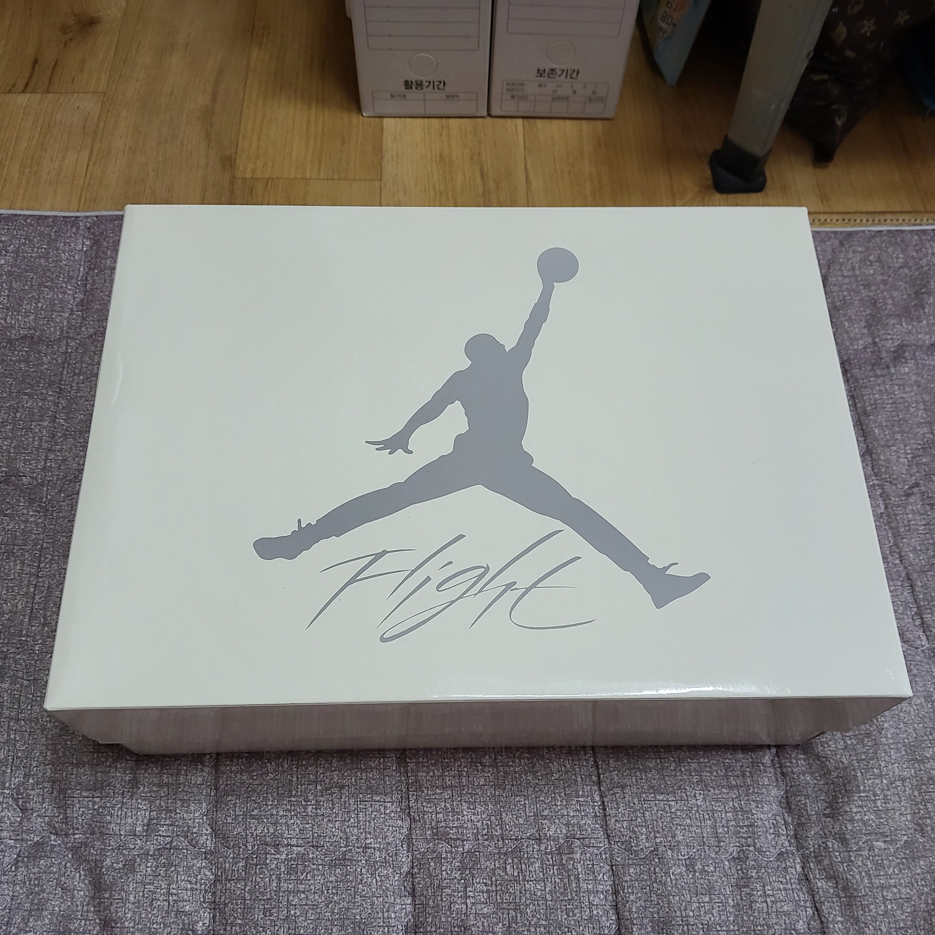 Jordan 4 x Nike SB Retro SP Navy 착용 스타일 - 4