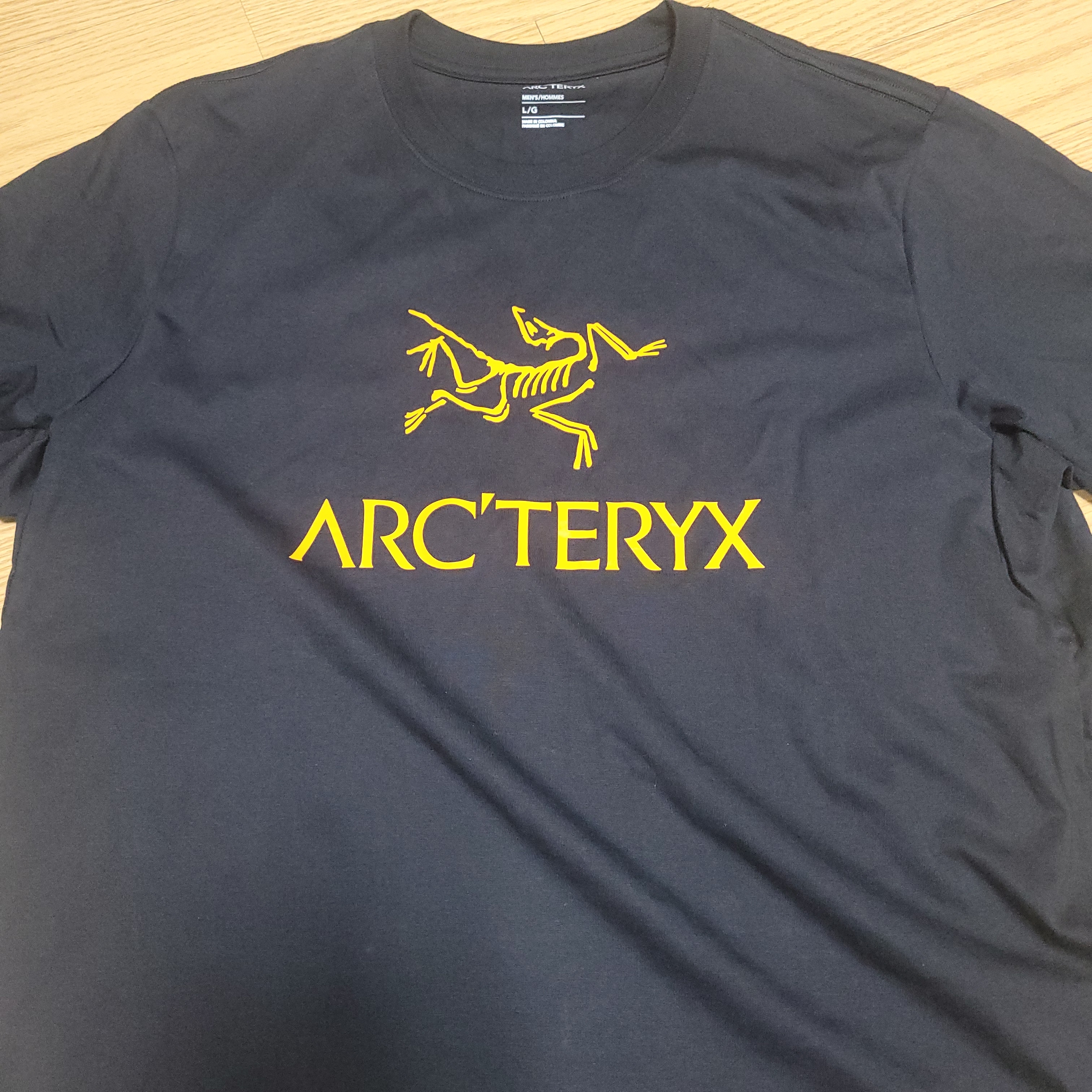 Arc'teryx Arc'word Logo SS T-Shirt Black II 착용 스타일