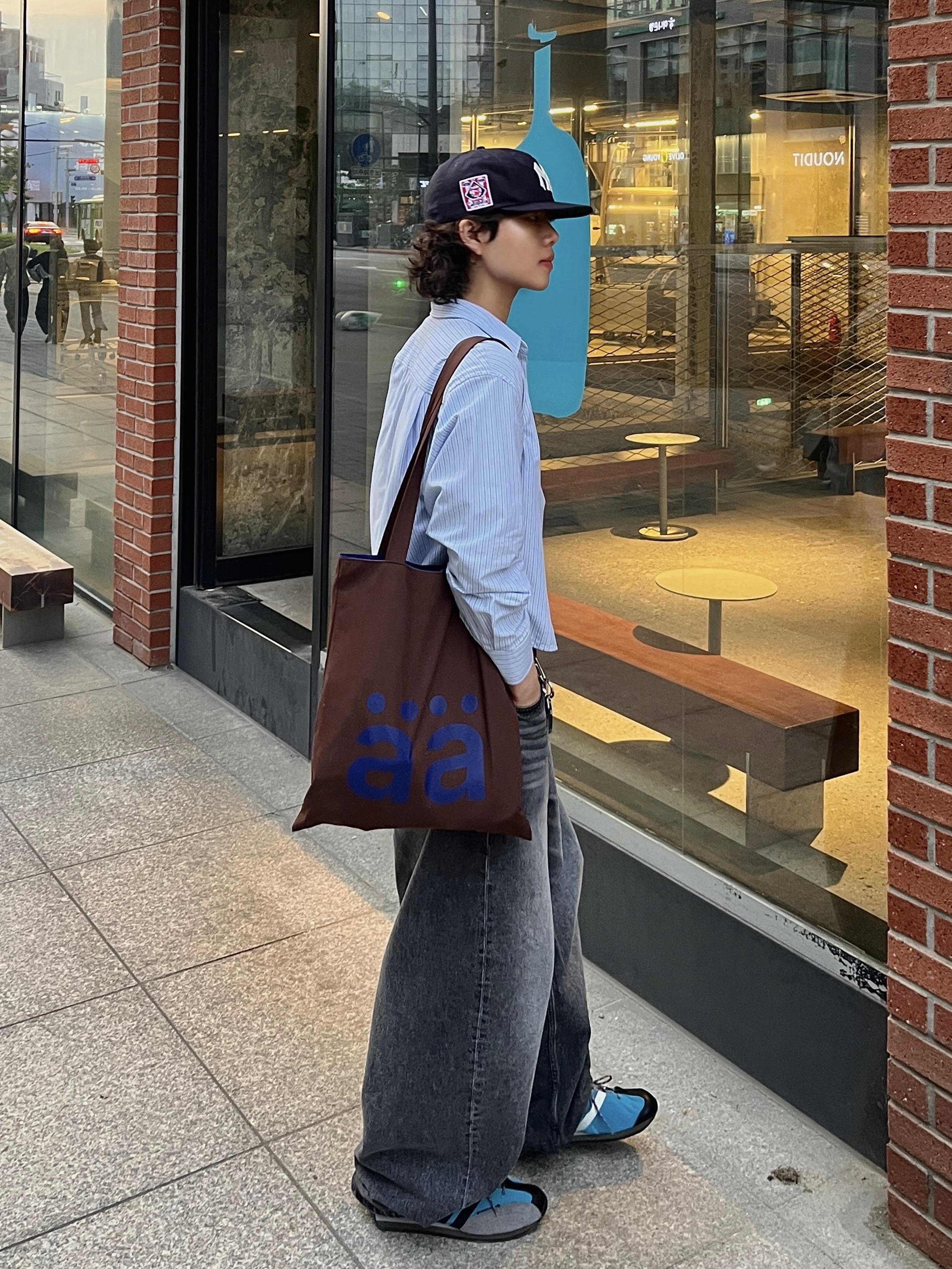 noun Wide Curved Denim Pants Black, Adidas x Song for the Mute Country OG Active Teal Core Black 착용 스타일 - 3