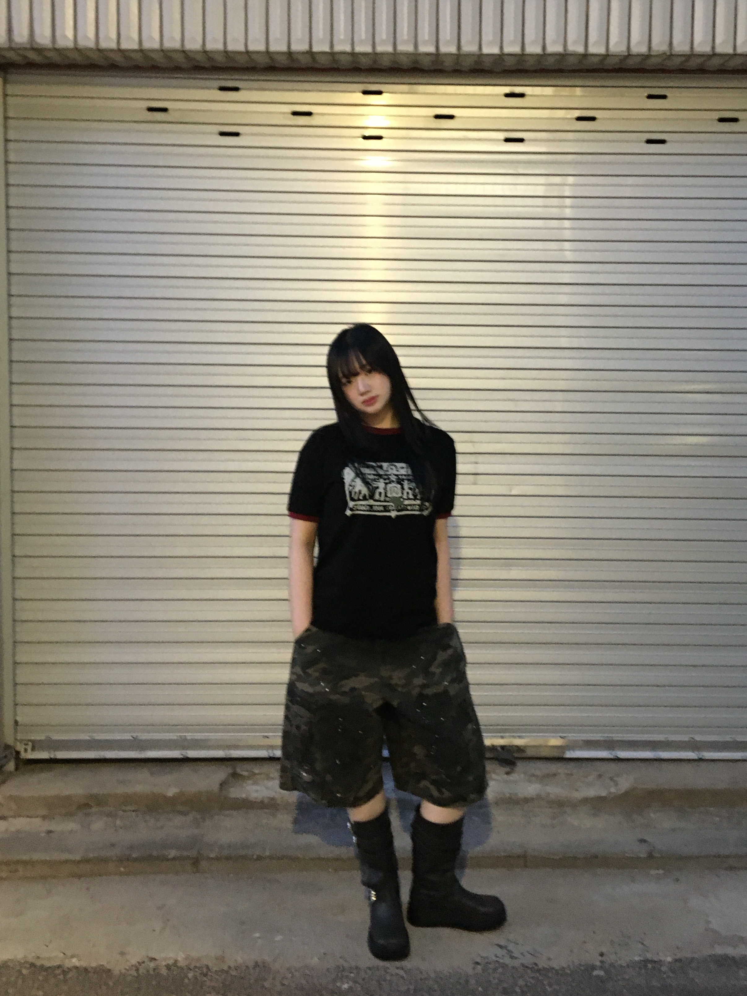 [KREAM 단독] Thevinylhouse Cowboy Pictogram Ringer Tee Black 착용 스타일 - 1