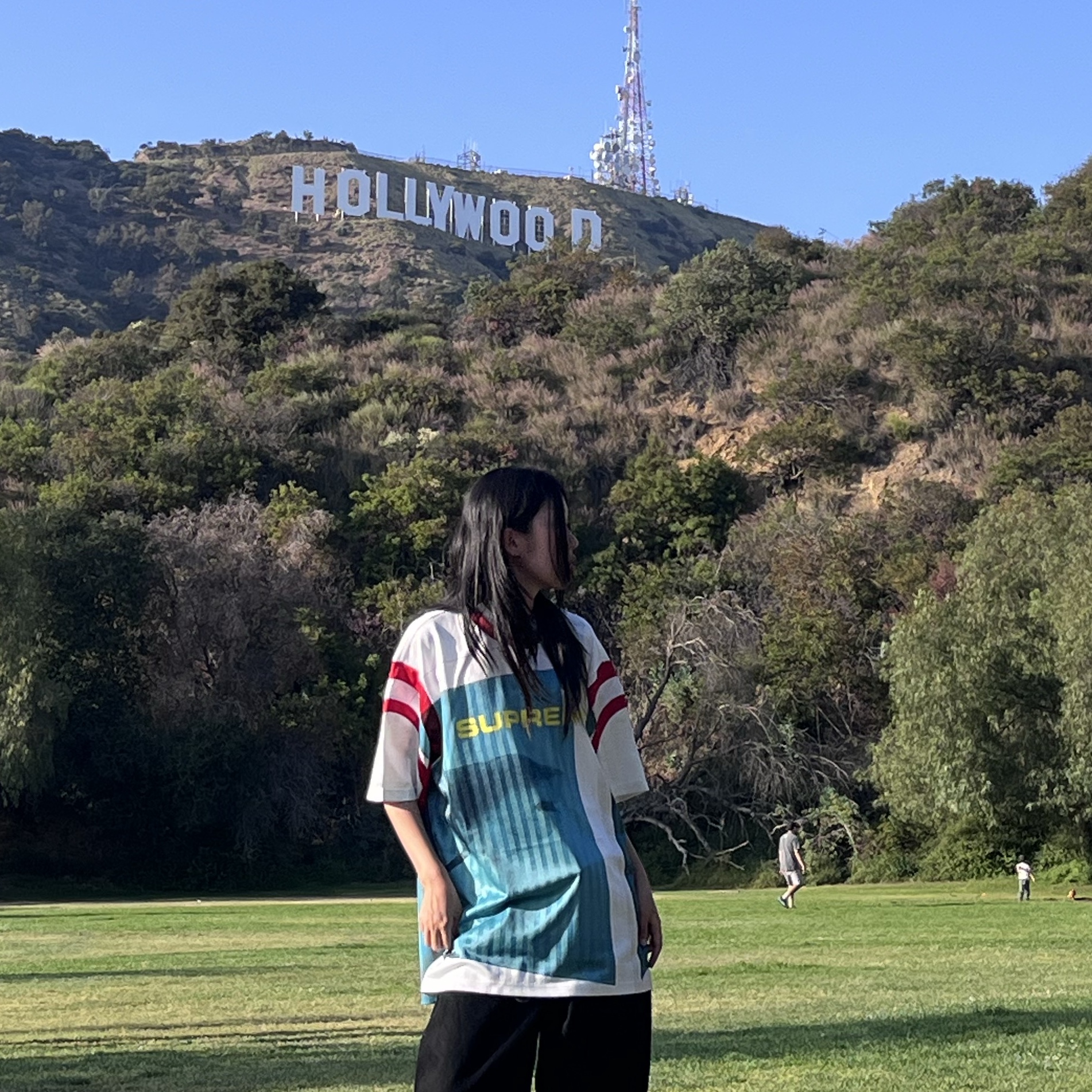 Supreme x Damien Hirst Soccer Jersey White - 25SS, Salomon ACS Pro Black 착용 스타일 - 2