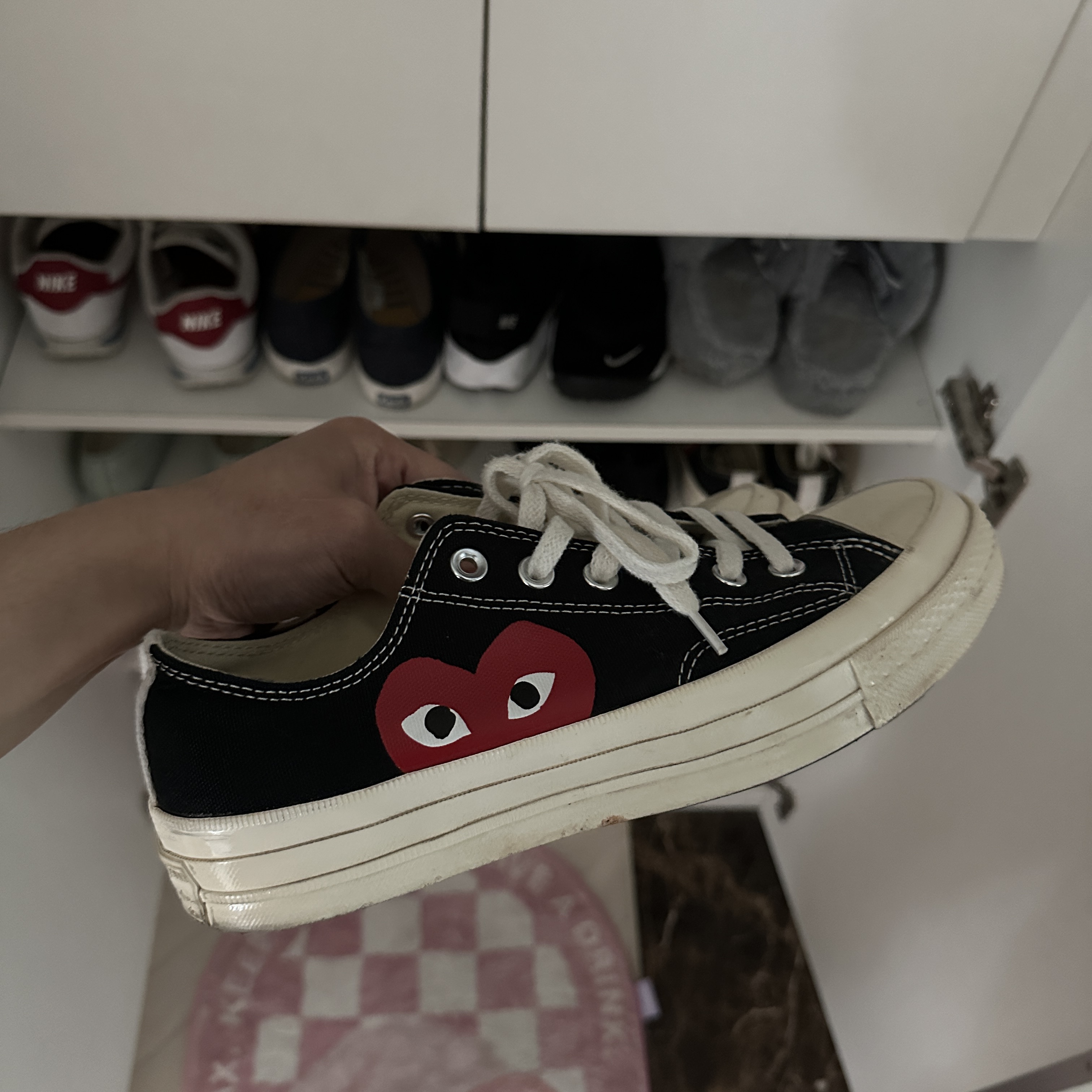 Converse x Play Comme des Garcons Chuck 70 Ox Black 착용 스타일