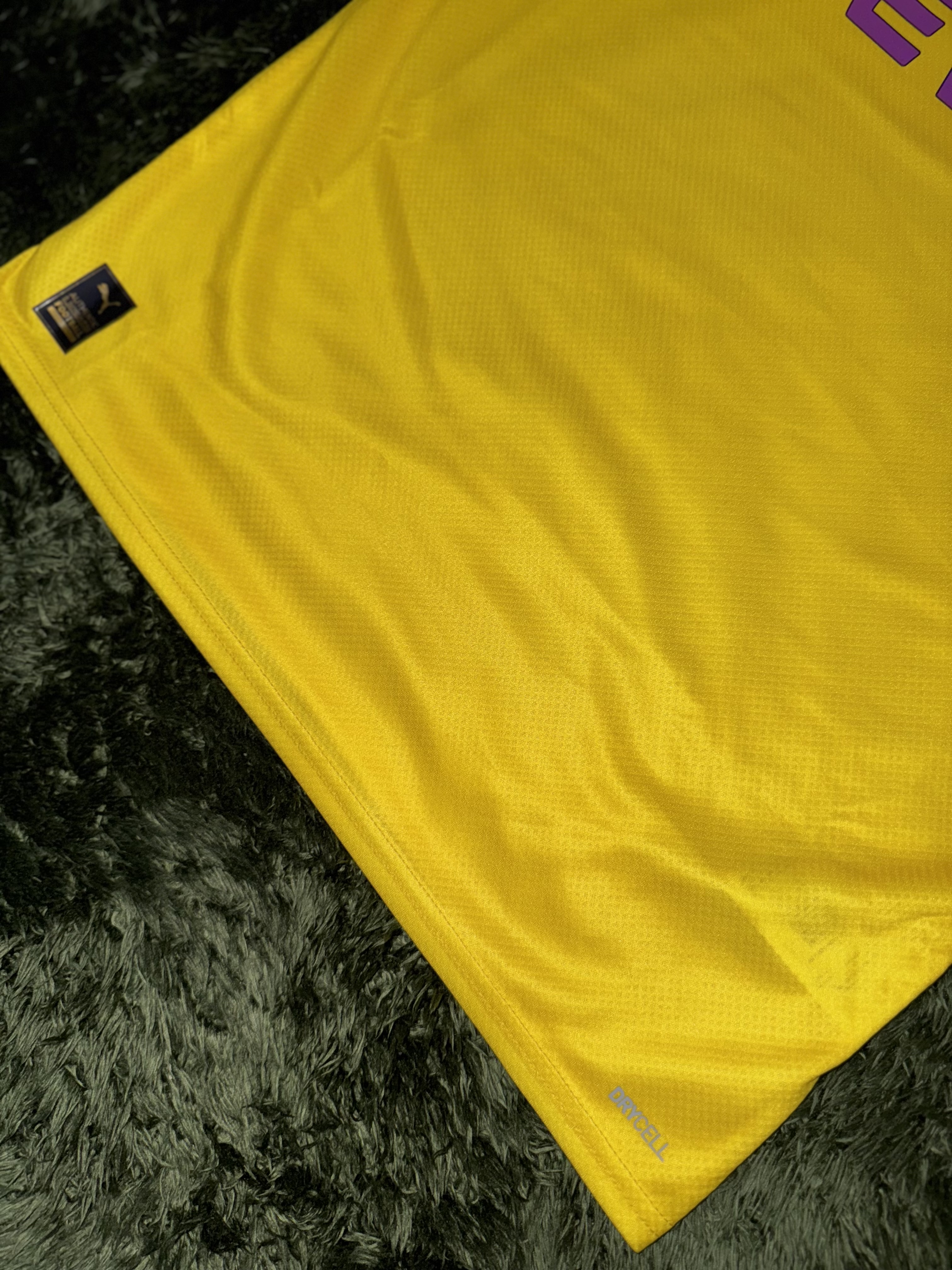 Puma Borussia Dortmund 2022/23 Cup Jersey Replica Yellow (Non Marking Ver.) 착용 스타일 - 5
