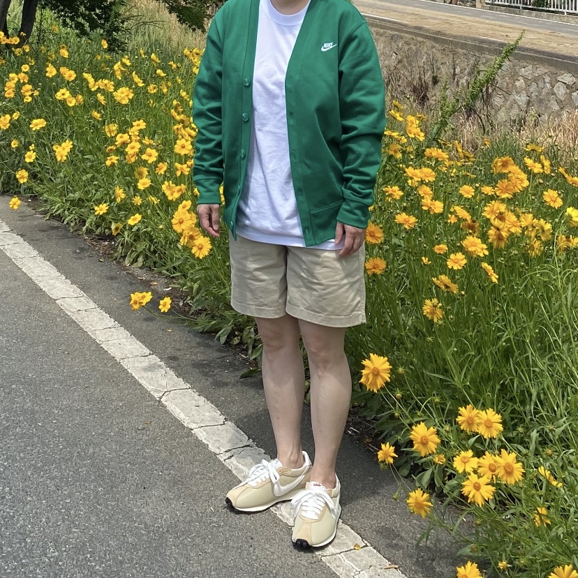 Nike LD-1000 SP Sesame and Team Gold, Nike Club Knit Fairway Cardigan Malachite White - Asia 착용 스타일