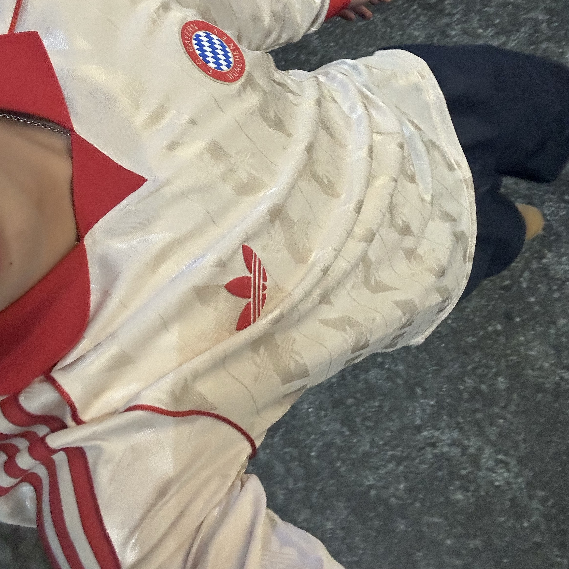 Adidas Bayern Munchen LFSTLR Jersey Linen - KR Sizing (Non Marking Ver.) 착용 스타일
