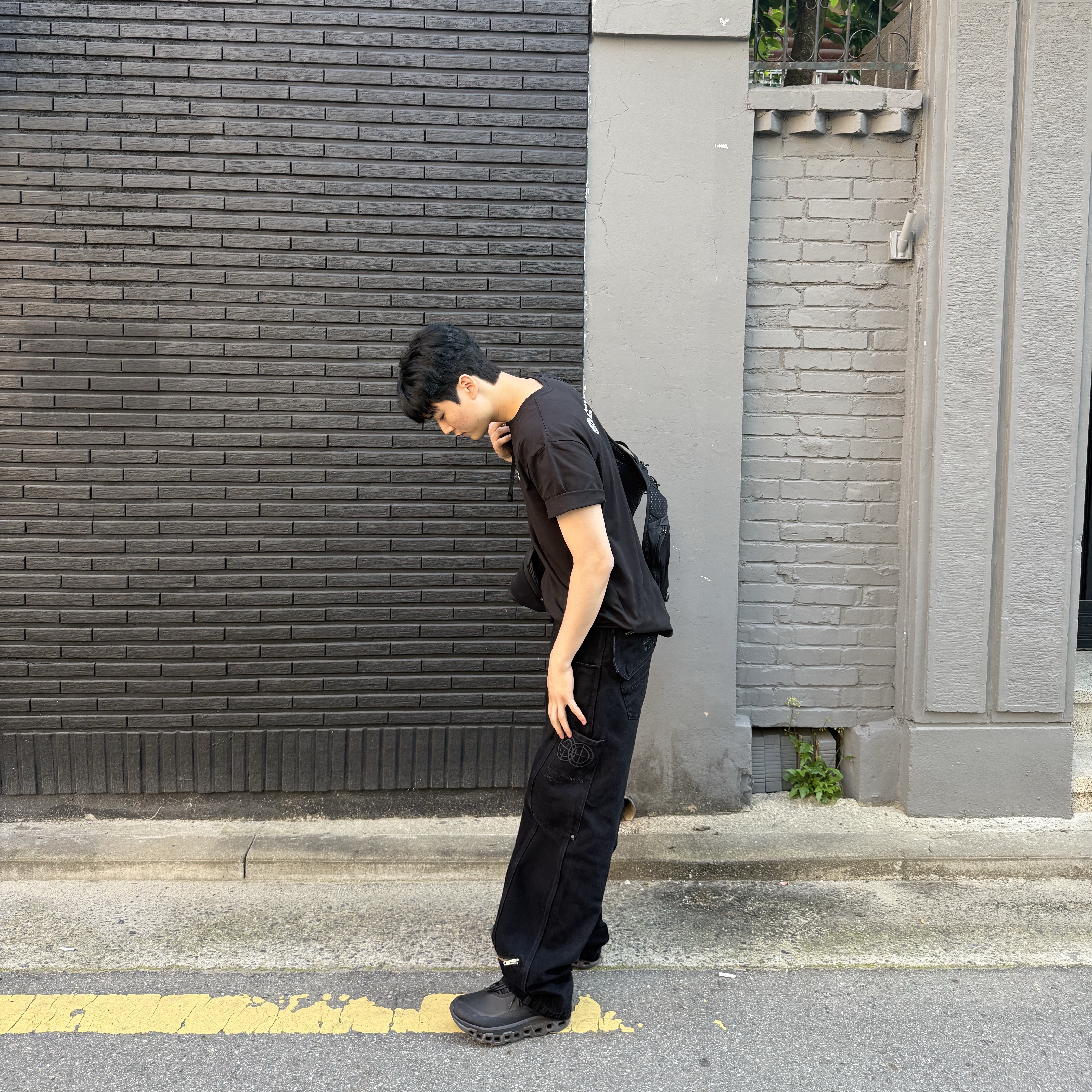 On Running x Post Archive Faction (Paf) Cloudmonster 2 Thorn Brown 착용 스타일 - 3