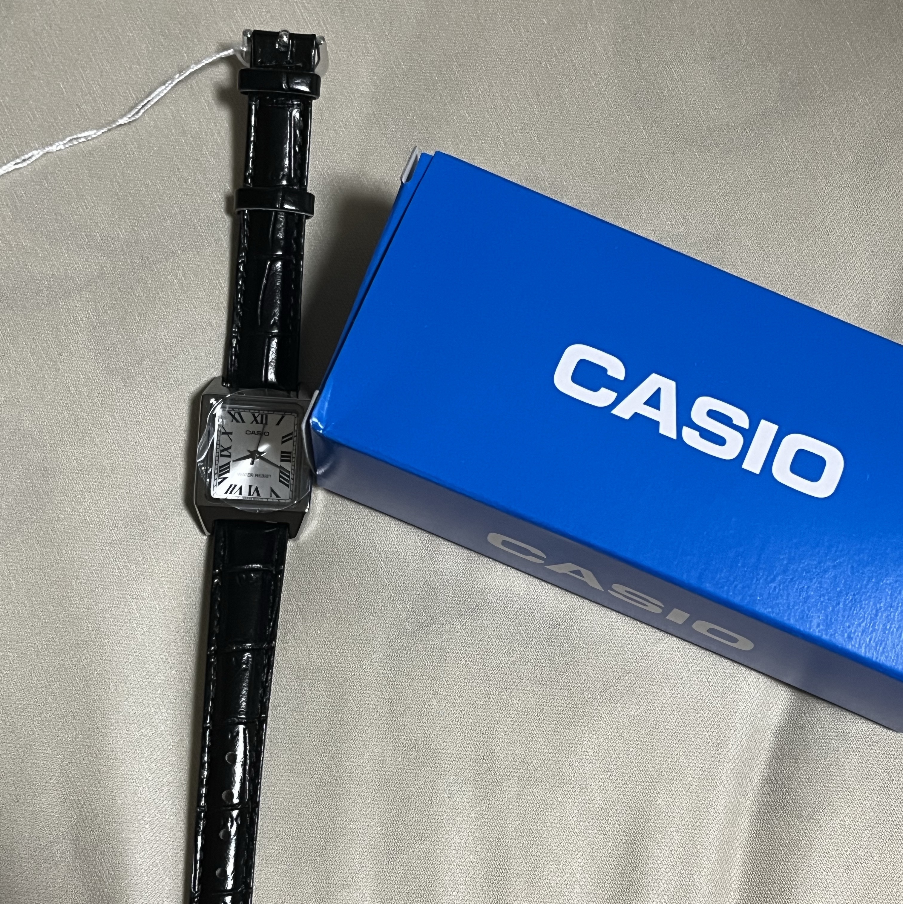 Casio LTP-V007L-7B1 착용 스타일 - 2
