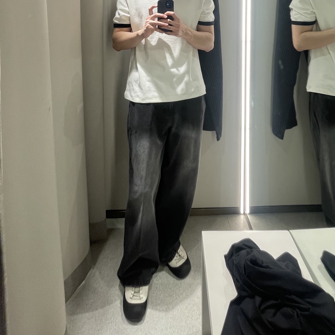 Keen 25SS Jasper Rocks SP Men Sneakers Birch/Black 착용 스타일