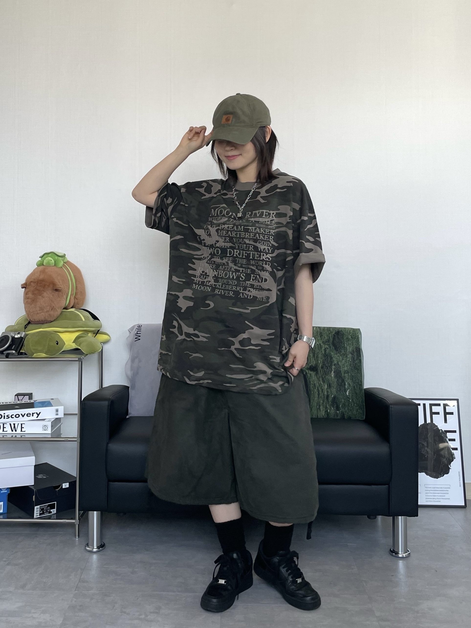 Carhartt Canvas Cap Army Green, (W) Nike Air Force 1 '07 Low Triple Black 착용 스타일 - 2