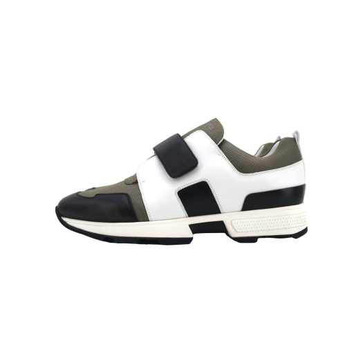 ITTHJEIBI2KR Hermes Passenger Sneakers H172301