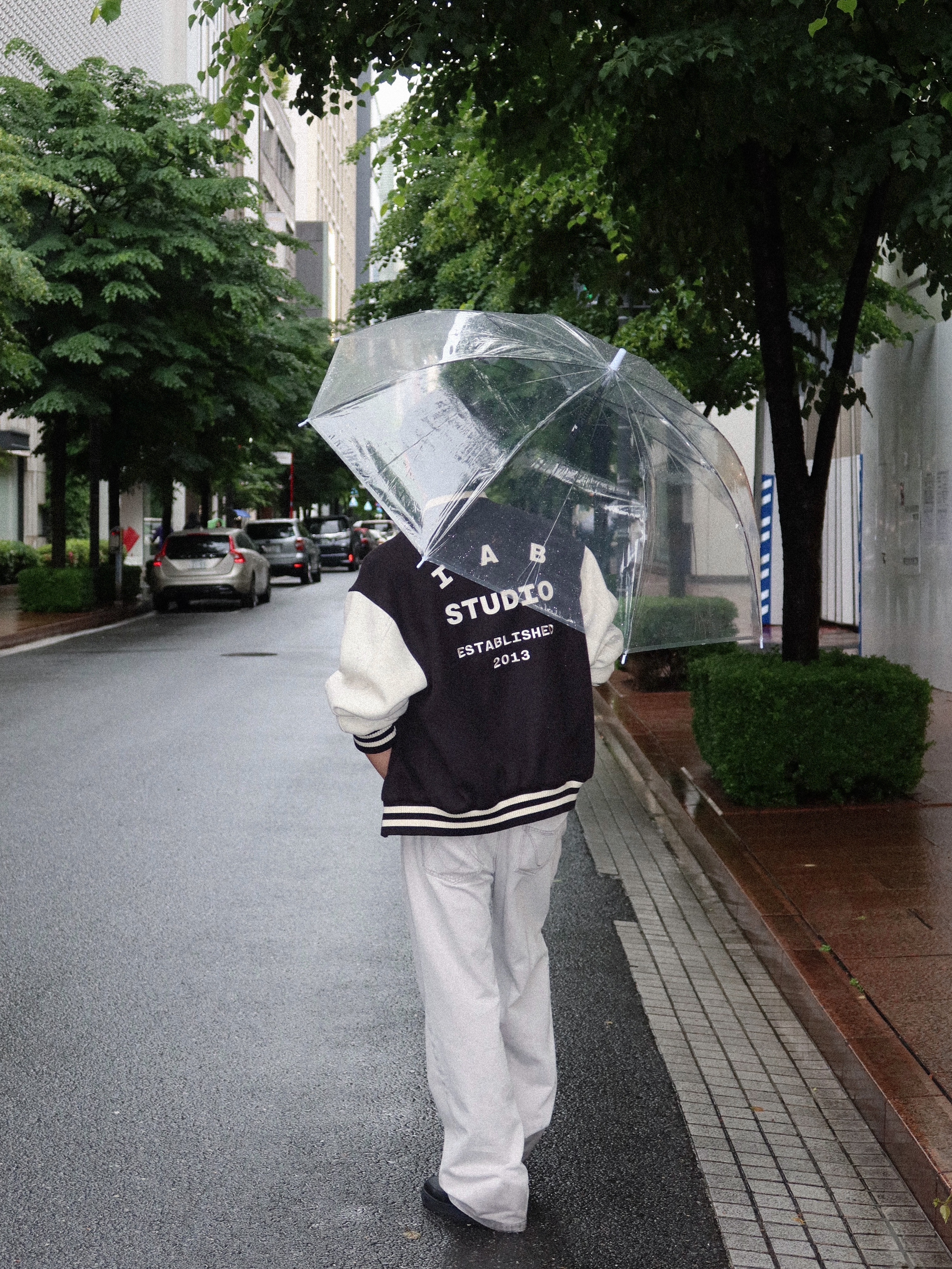 IAB Studio Stadium Jacket Black Ivory 착용 스타일 - 3