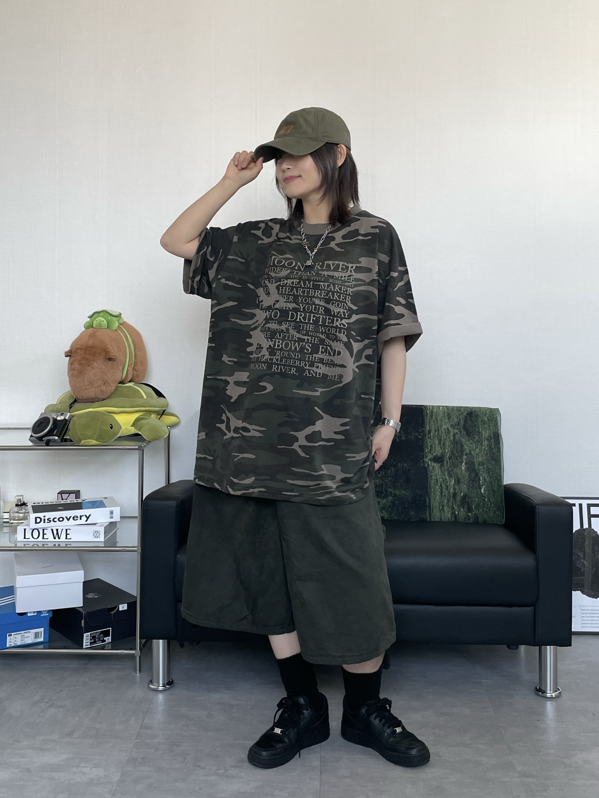 Carhartt Canvas Cap Army Green, (W) Nike Air Force 1 '07 Low Triple Black 착용 스타일 - 1