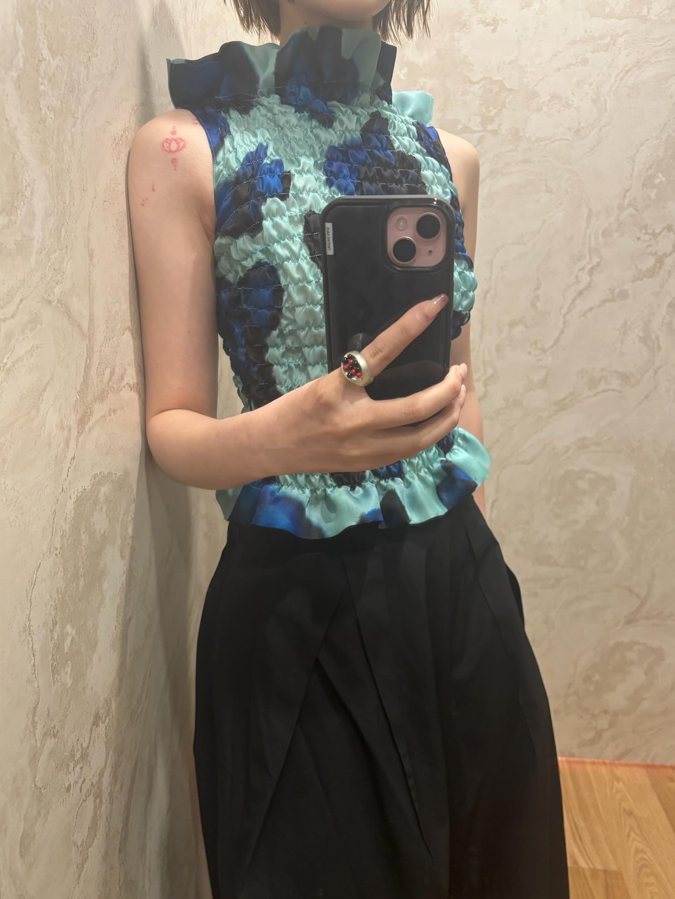 Conner Ives Women Shirred Organza Top Teal - 25FW 착용 스타일 - 2