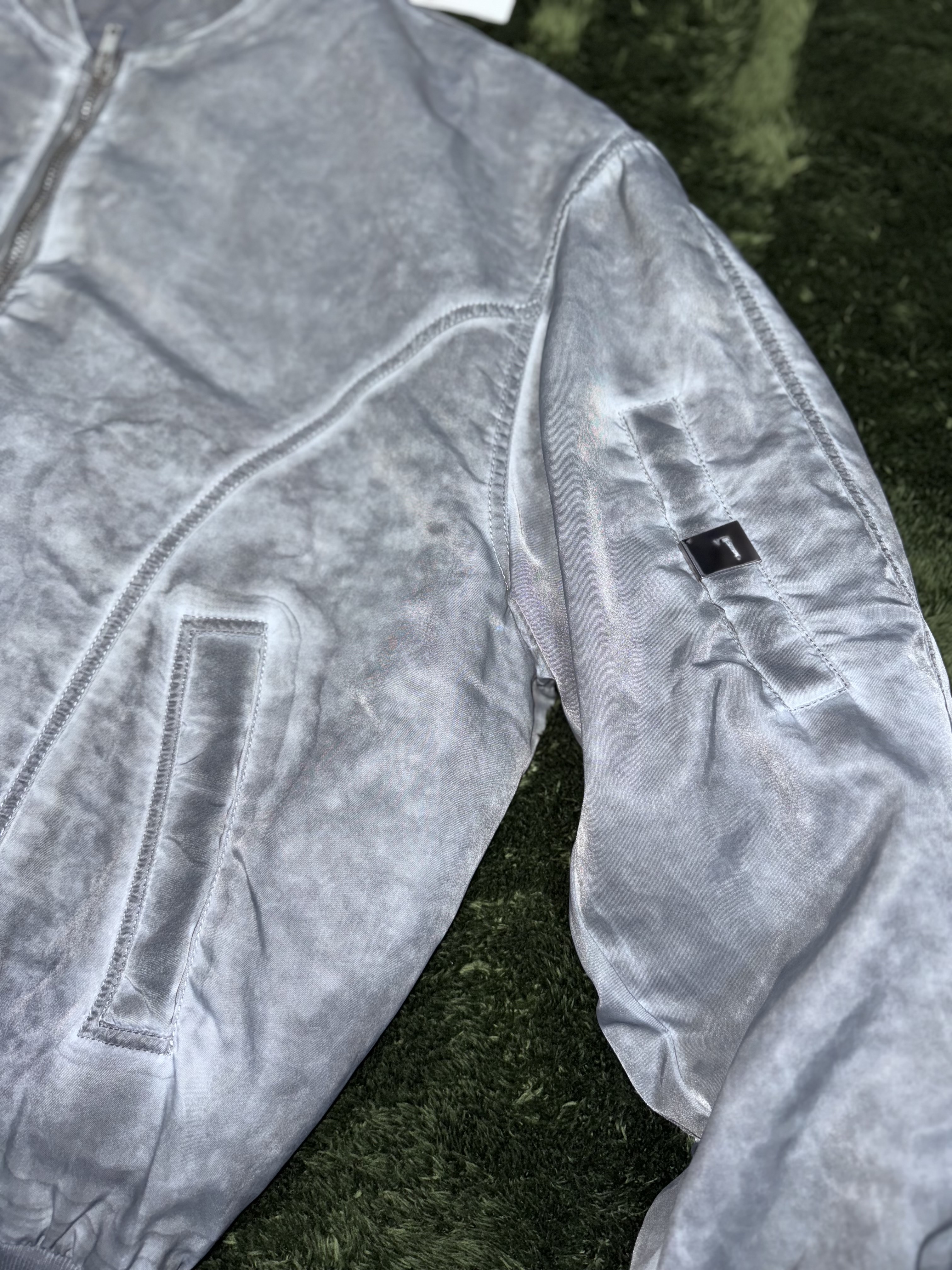 1017 Alyx 9SM Overdyed Bomber Jacket Washed Black 착용 스타일 - 4