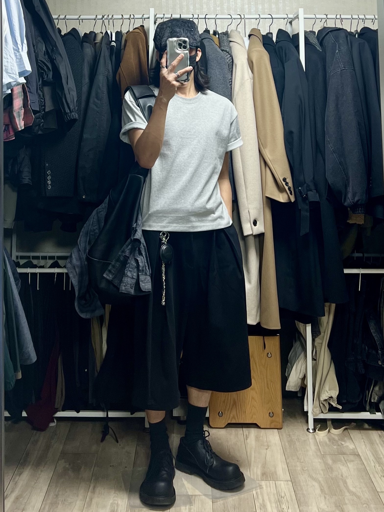 Millo Archive Cade Leather Tape Major Leather Black, Nos Couleurs Paisley Rivet Hunting Cap Black 착용 스타일