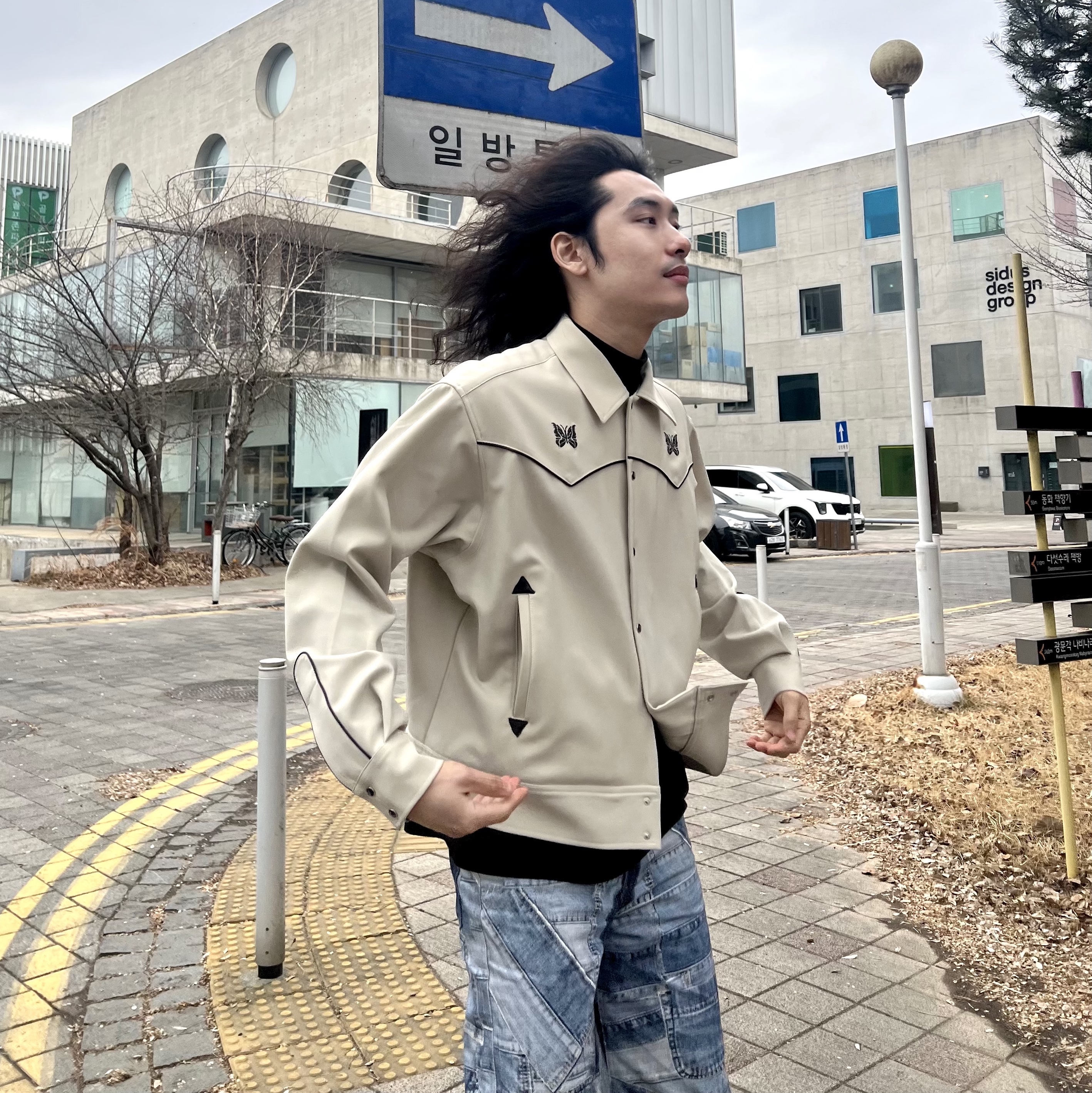 Needles PE/PU Double Cloth Piping Cowboy Jacket Beige 착용 스타일 - 3