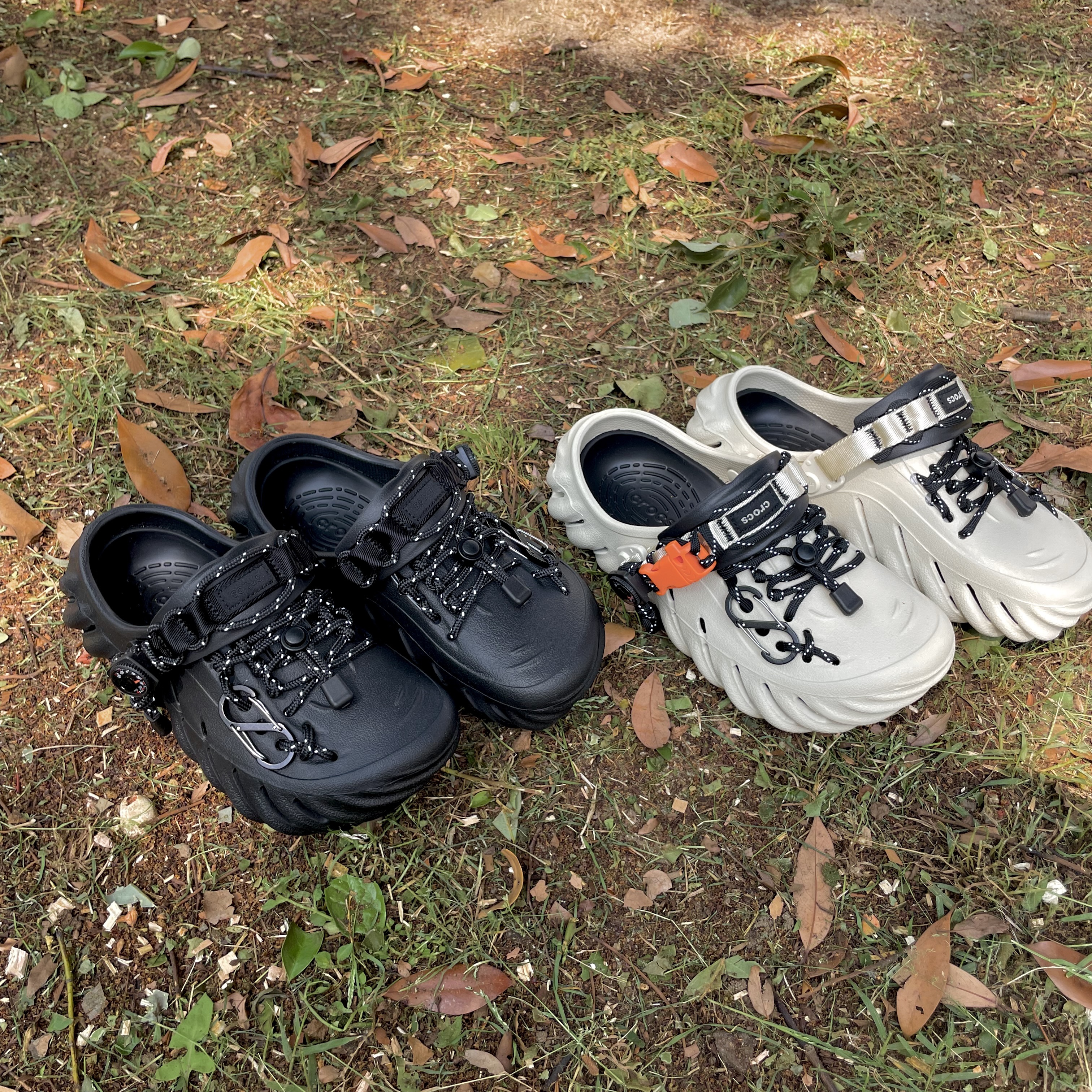 Crocs Echo Clog Black, Crocs Echo Clog Bone Black 착용 스타일 - 3