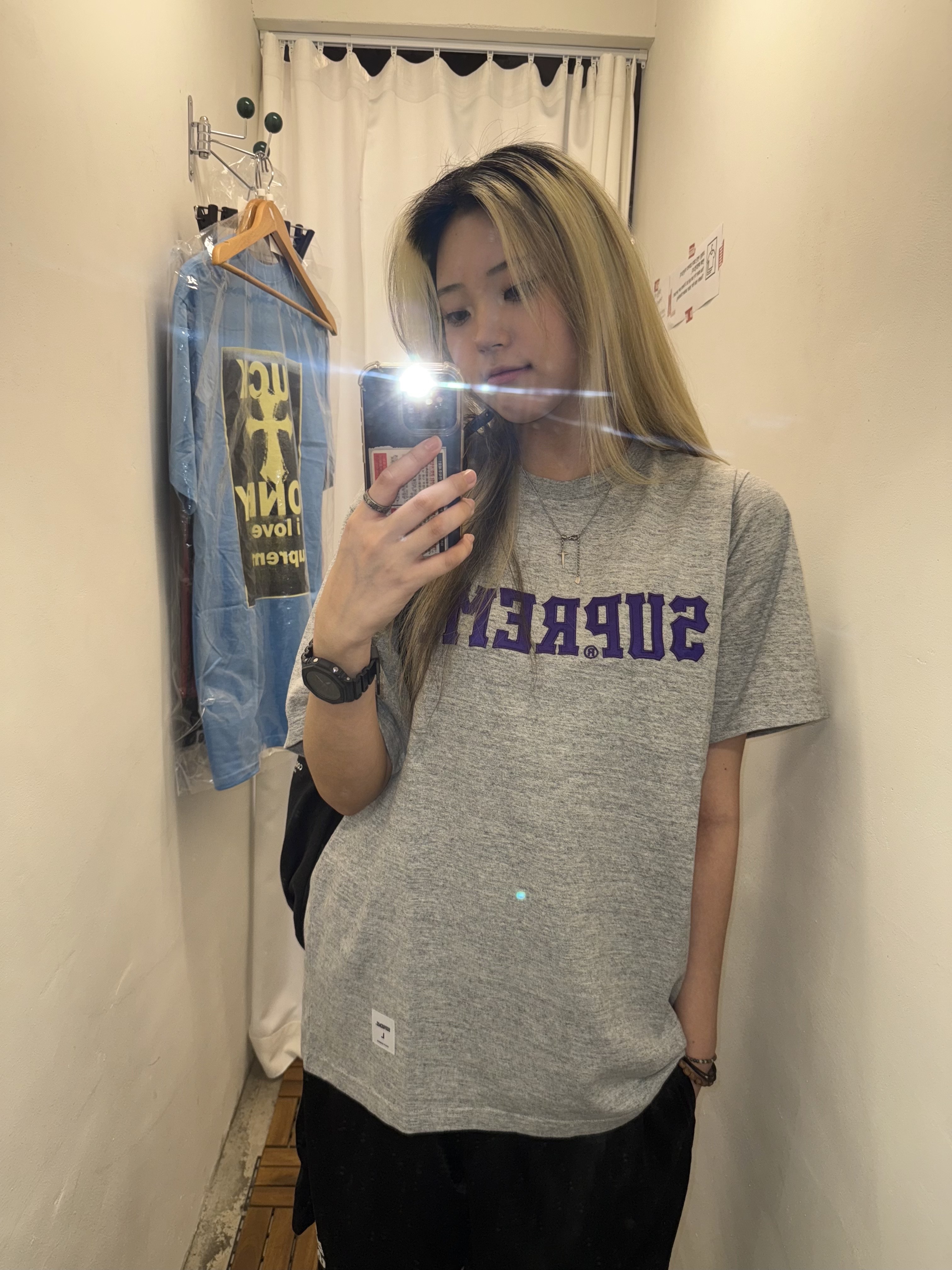 Adidas x BAPE Ultimate Shark Hoodie Black - KR Sizing, Supreme Twill Applique S/S Top Heather Grey - 24FW 착용 스타일 - 3