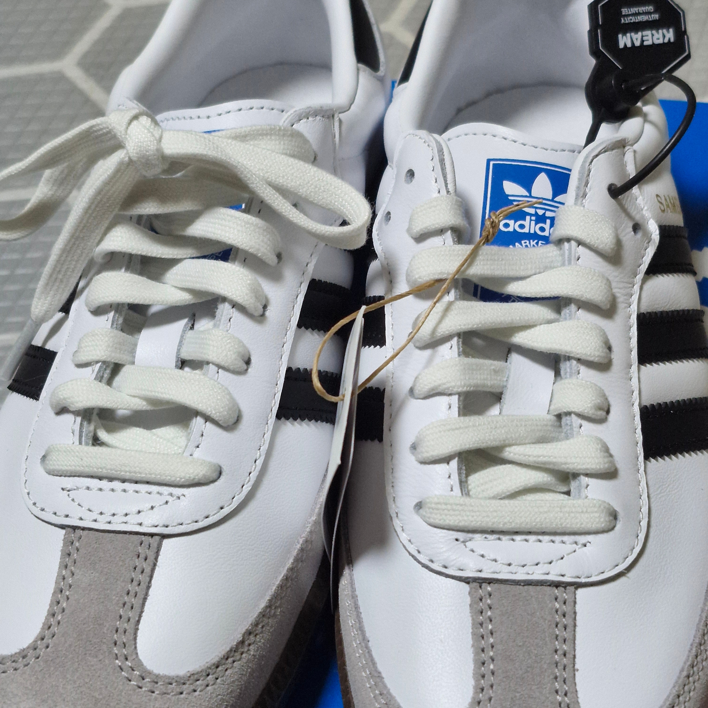 Adidas Samba OG Cloud White 착용 스타일 - 2