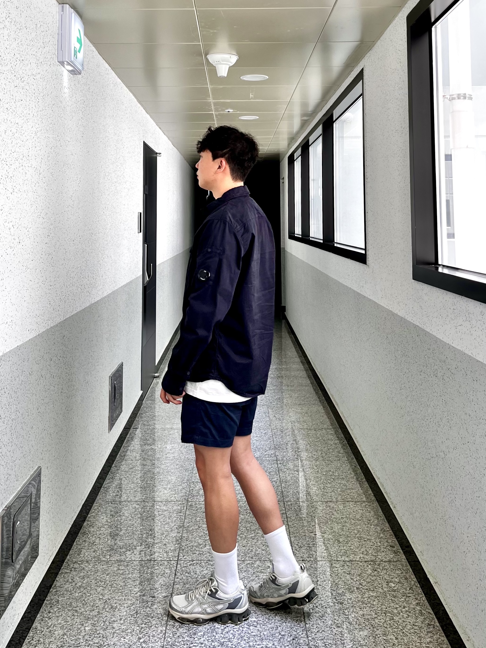 C.P. Company Gabardine Zipped Overshirt Total Eclipse Blue - 25SS, Polo Ralph Lauren 15.2cm Polo Prepster Stretch Chino Short Navy - 25FW 착용 스타일