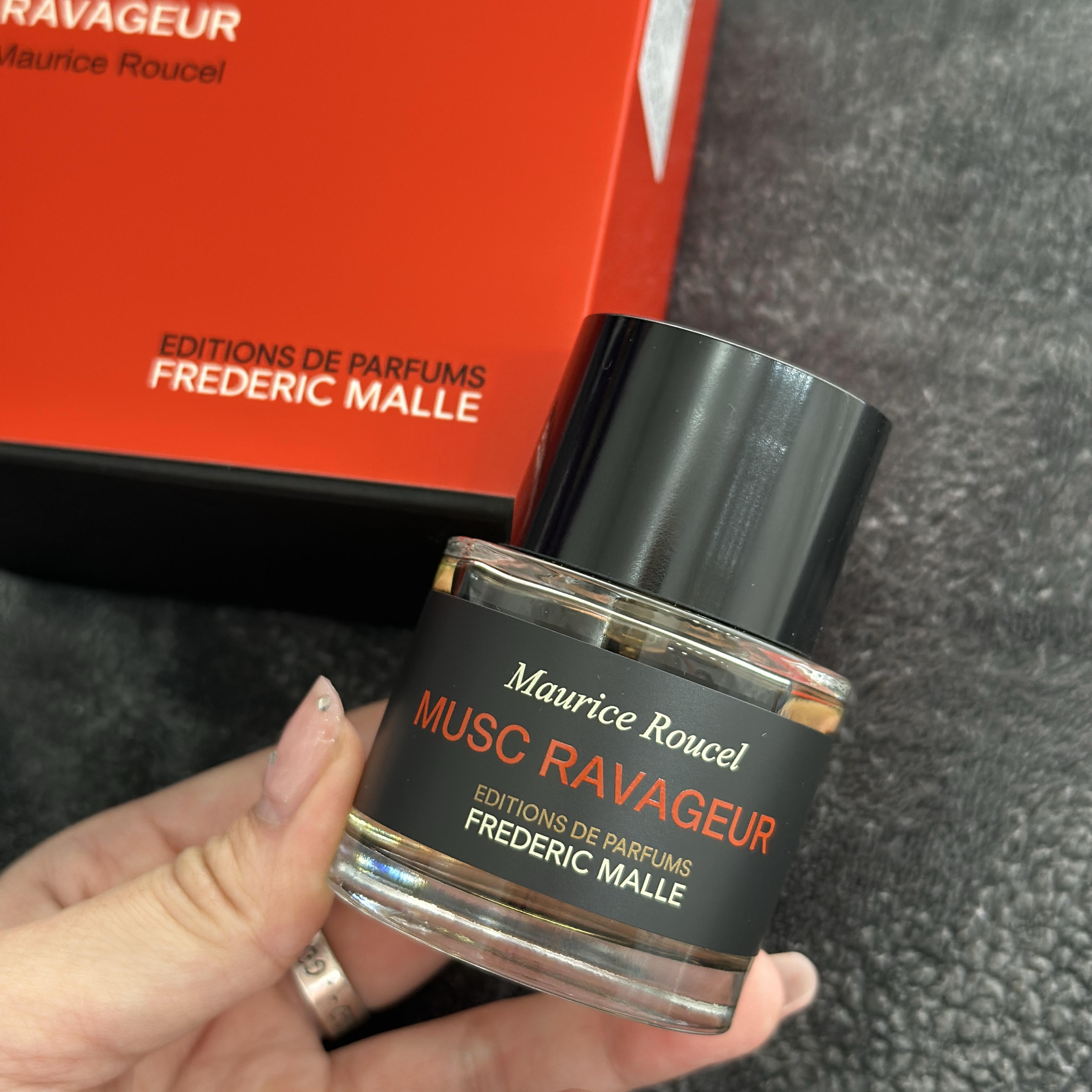 Frederic Malle Musc Ravageur 50ml Spray 착용 스타일 - 3