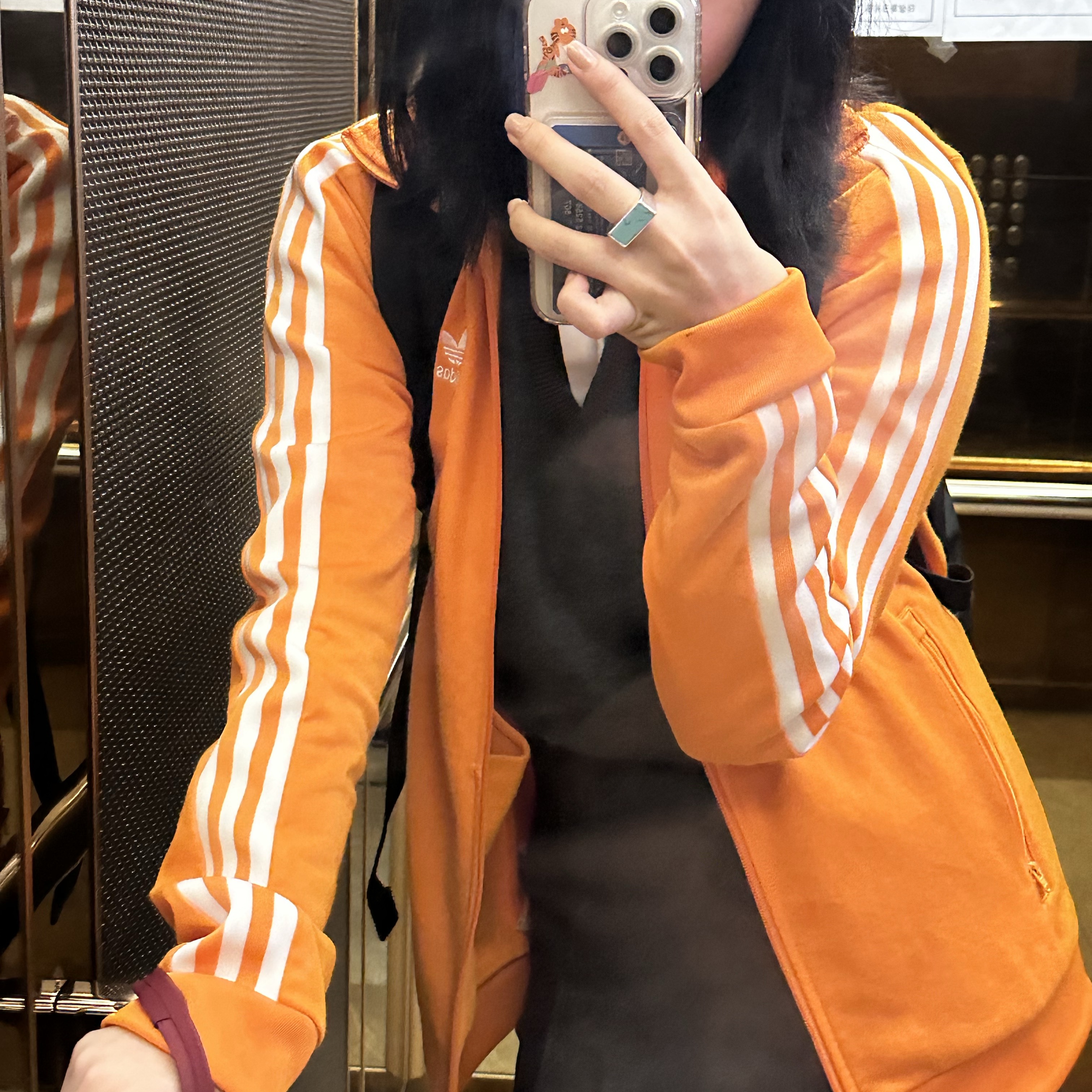 Adidas Adicolor Classic Firebird Track Top Orange - KR Sizing, Adidas Adicolor Classics Firebird Track Top Black - KR Sizing 착용 스타일 - 4