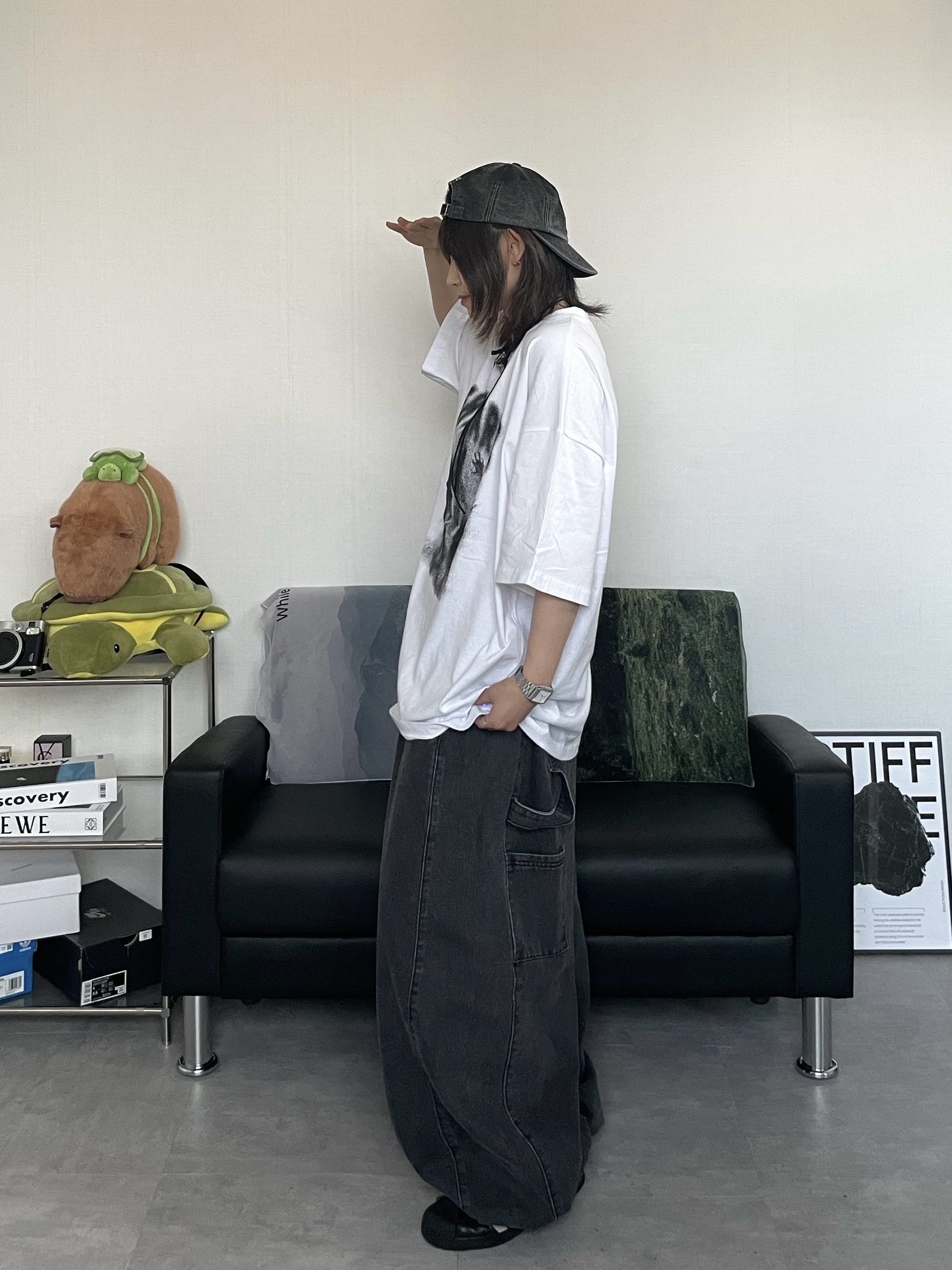 Our Legacy Ladon Leather Keychain Black, Supreme Pigment Canvas S Logo 6-Panel Black - 23SS 착용 스타일 - 1