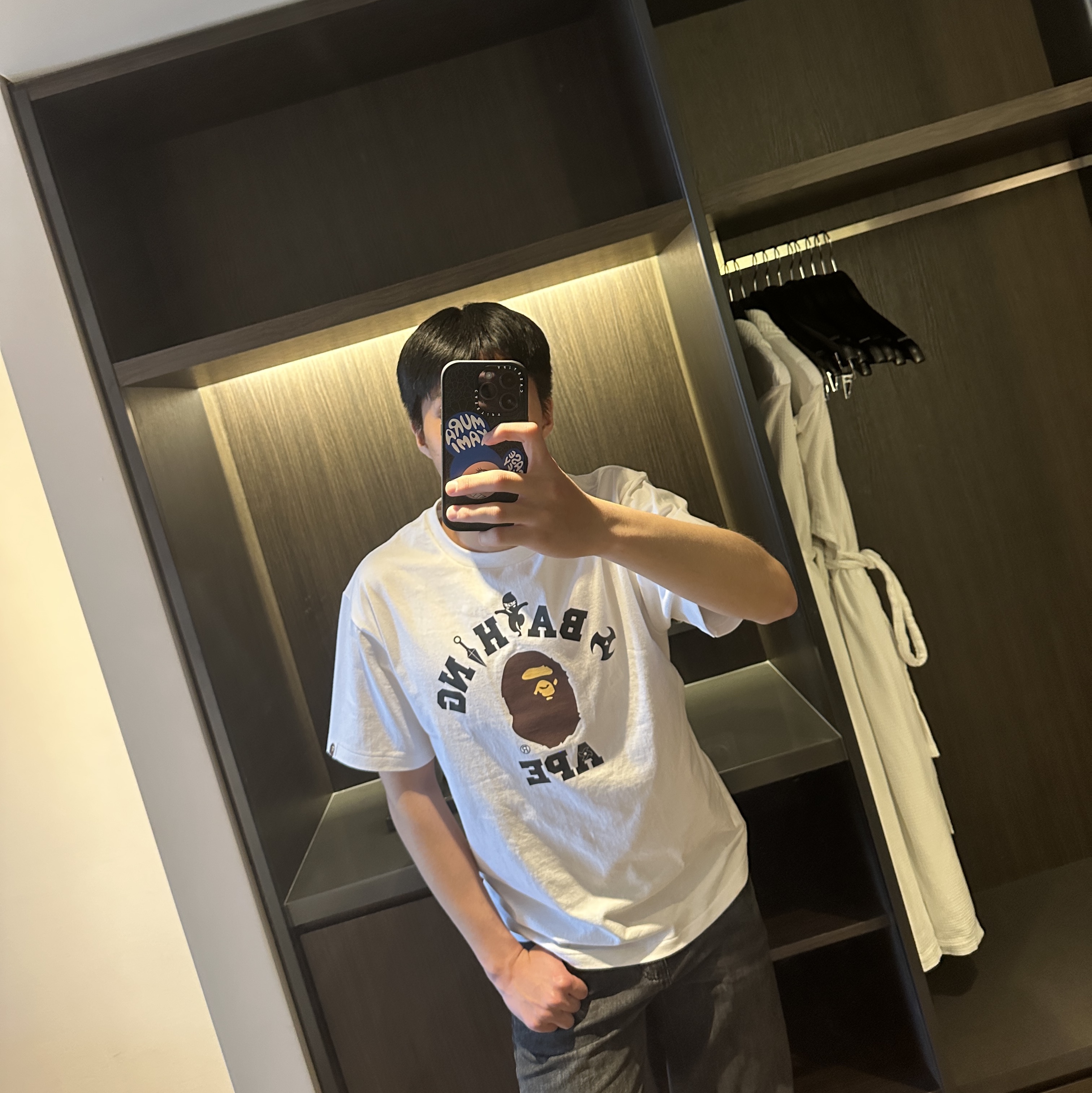 BAPE Ninja College T-Shirt White, Casetify x Murakami Takashi iPhone Dob, and Then White Magsafe Compatible Impact Case Matte Black 착용 스타일