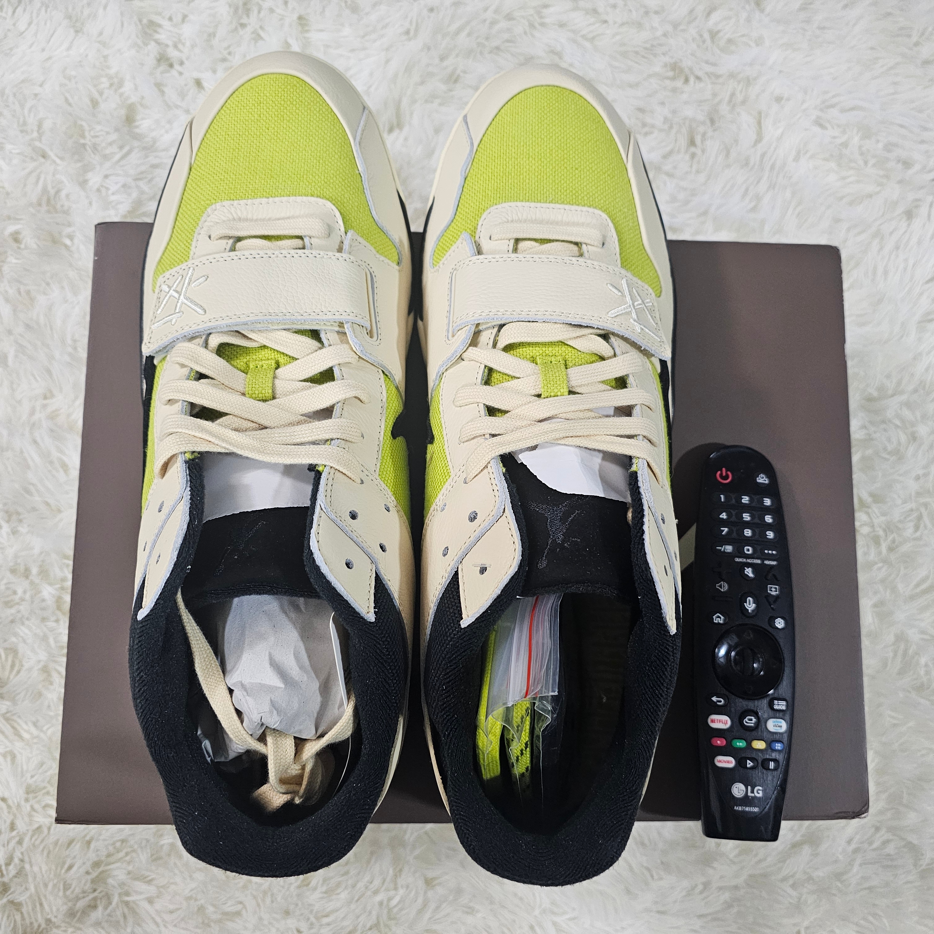 Jordan x Travis Scott Jumpman Jack TR Bright Cactus 착용 스타일 - 4