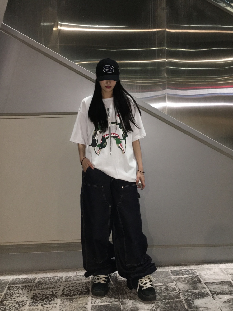 Stussy Chenille S Low Pro Cap Black, ERL Vamp Skate Shoe Pirate Black 착용 스타일 - 2