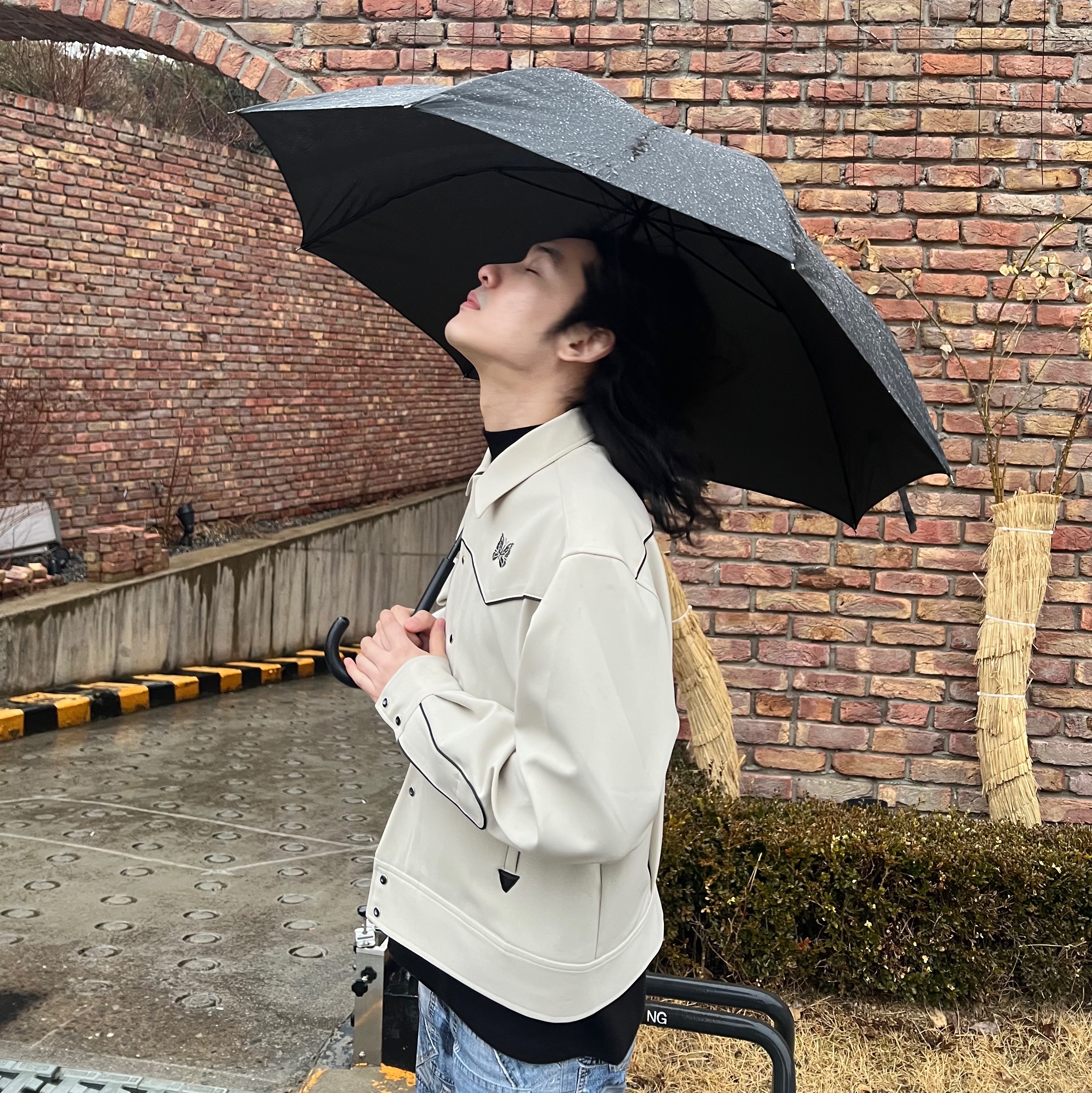 Needles PE/PU Double Cloth Piping Cowboy Jacket Beige 착용 스타일 - 1