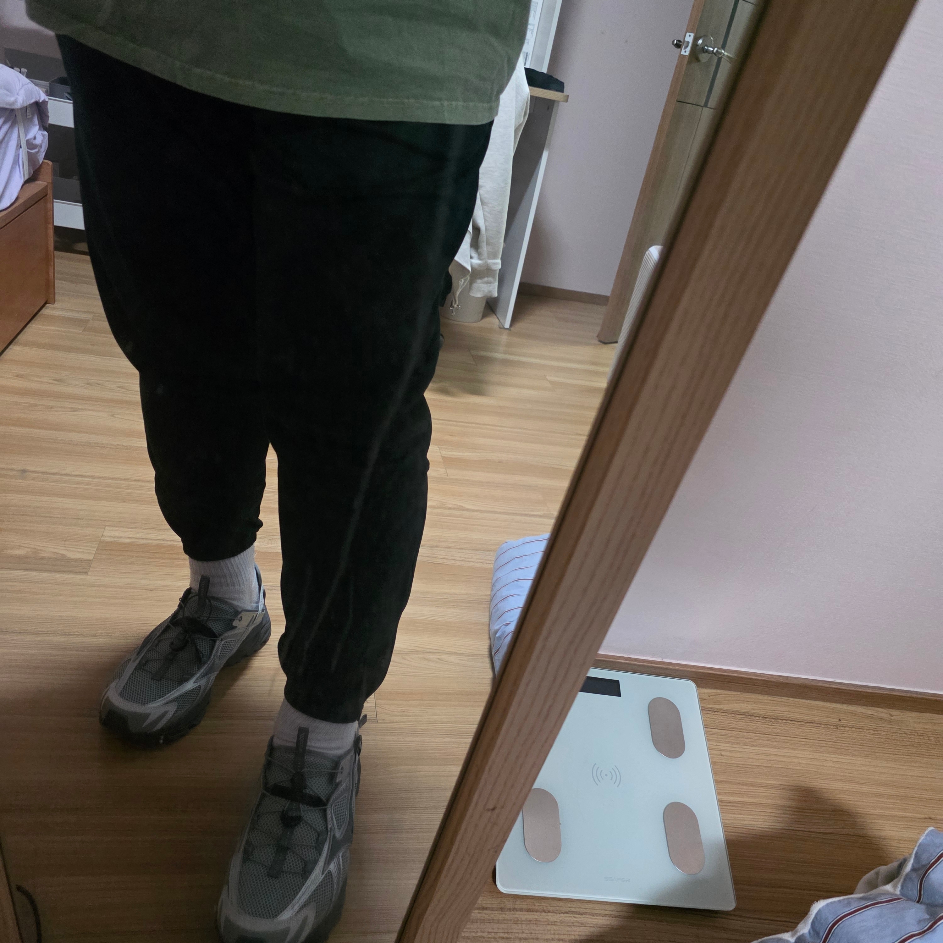 Mizuno Racer Trail SE Silver Grey 착용 스타일 - 3